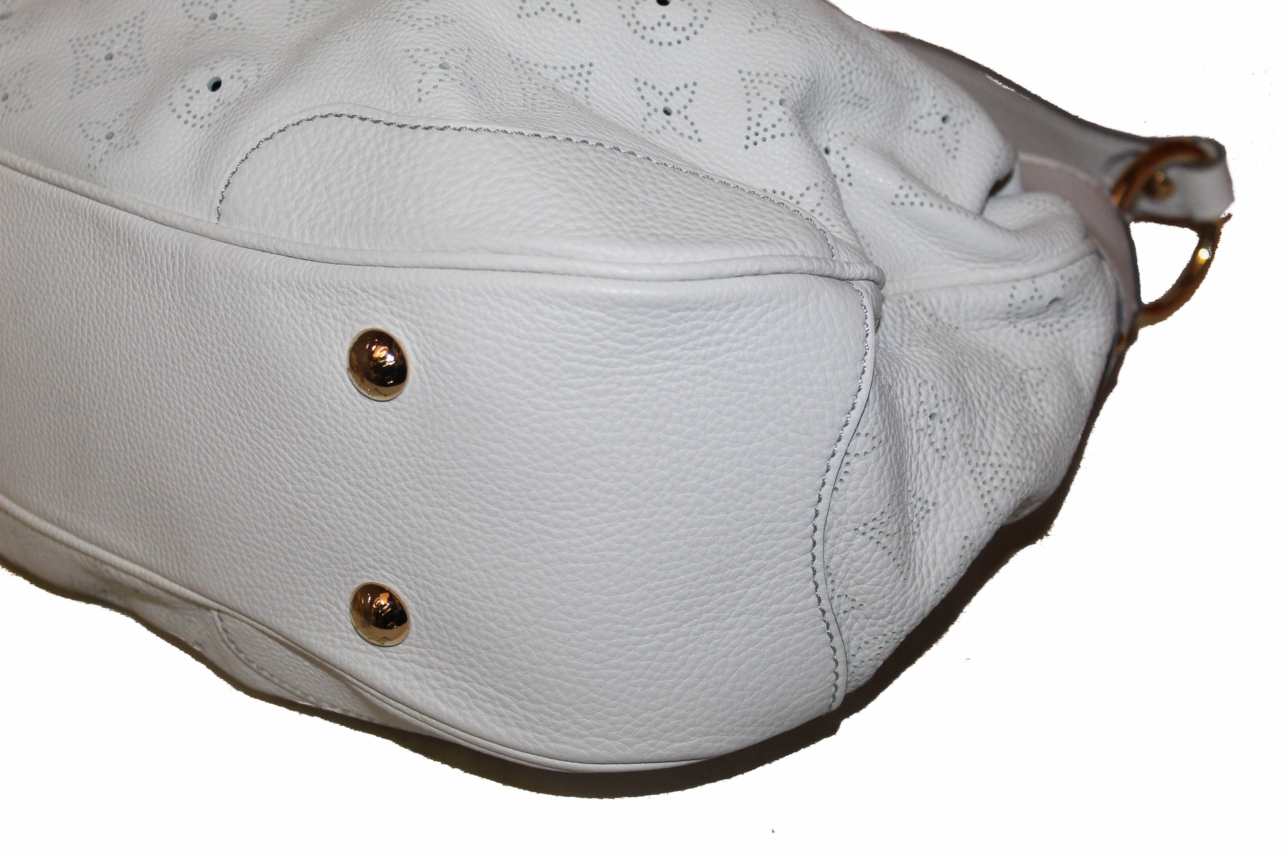 Pre-Owned Louis Vuitton Solar PM Mahina Leather Shoulder Bag