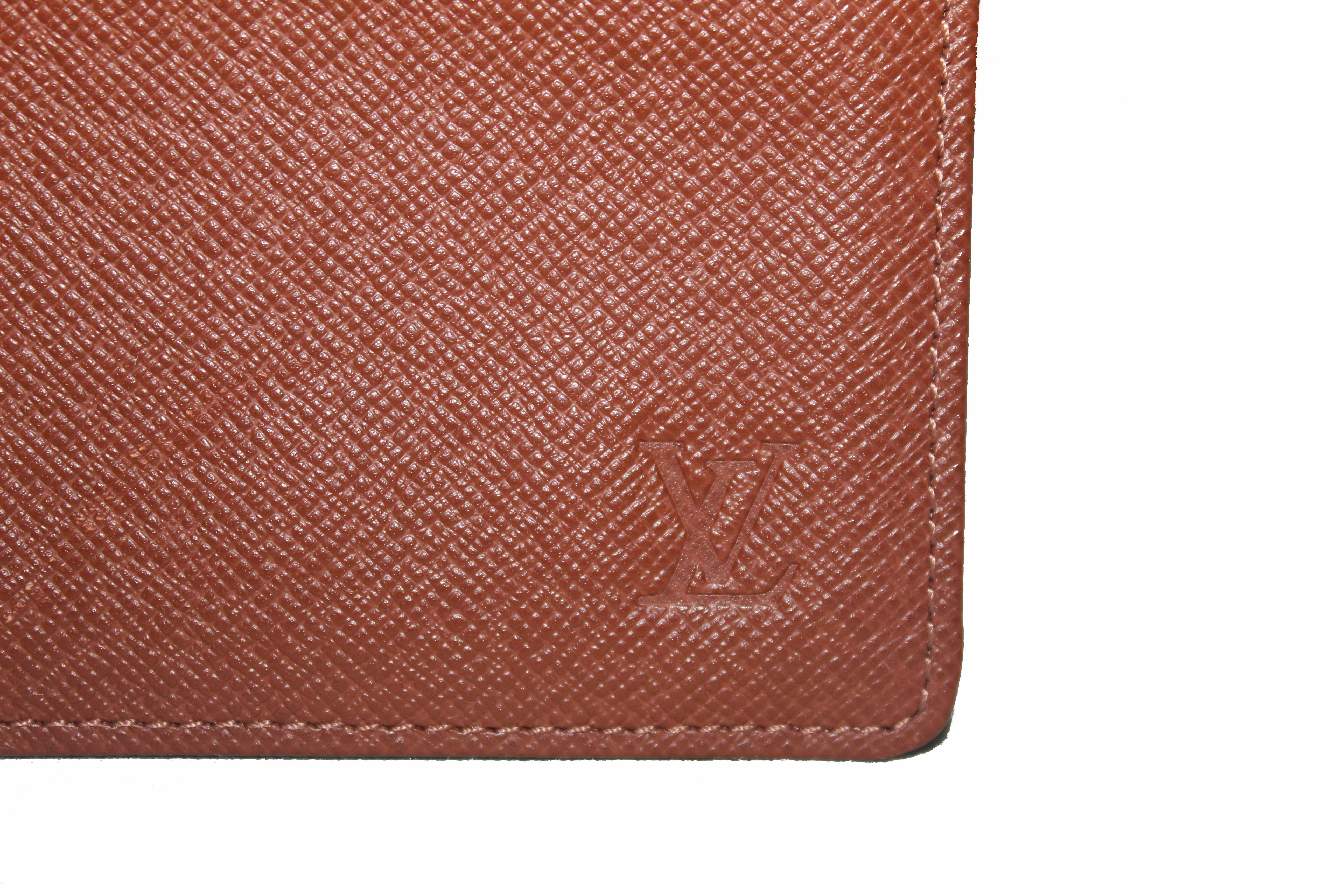 Leather card wallet Louis Vuitton Brown in Leather - 36393127
