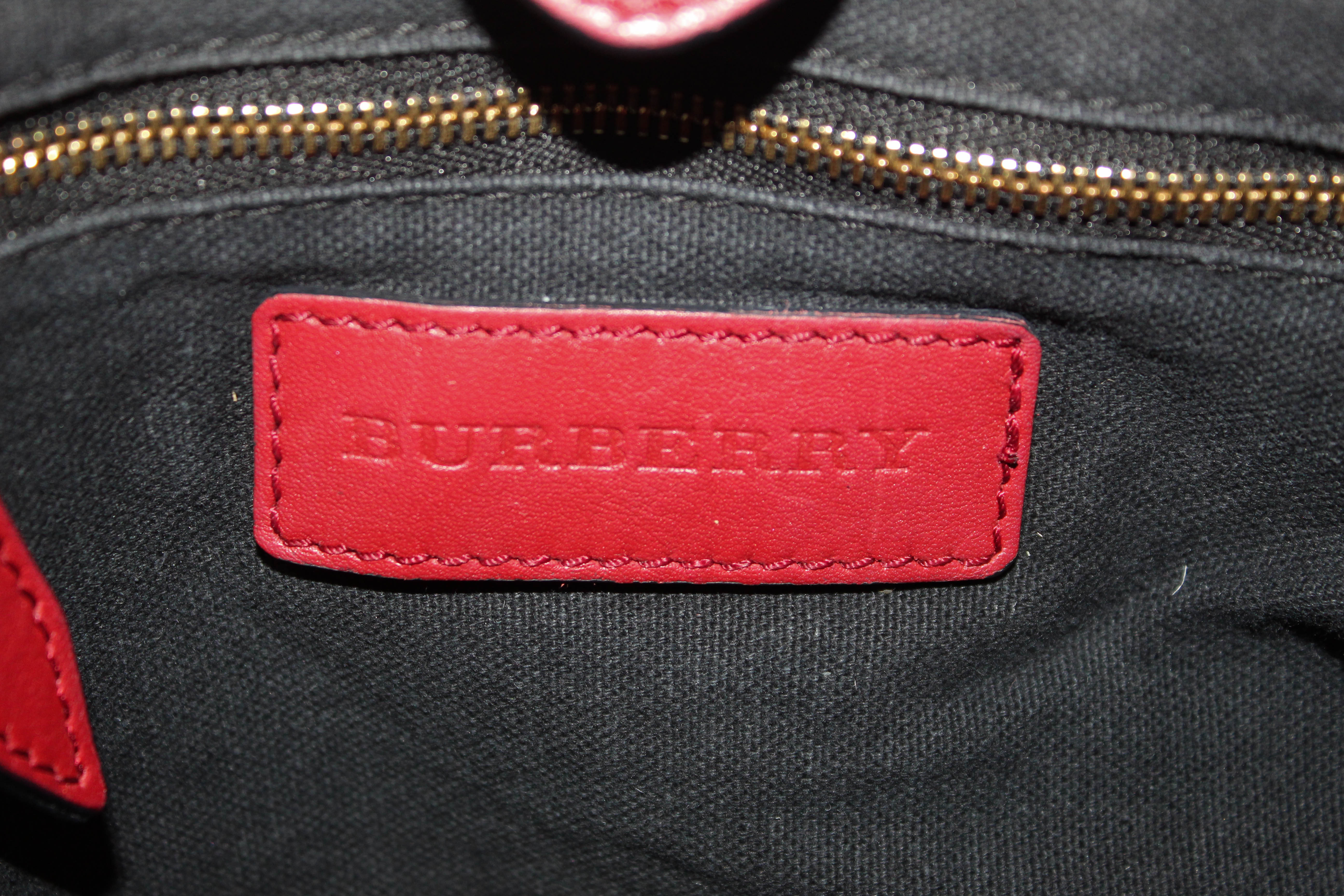Burberry hand bag real vs fake review. How to spot counterfeit