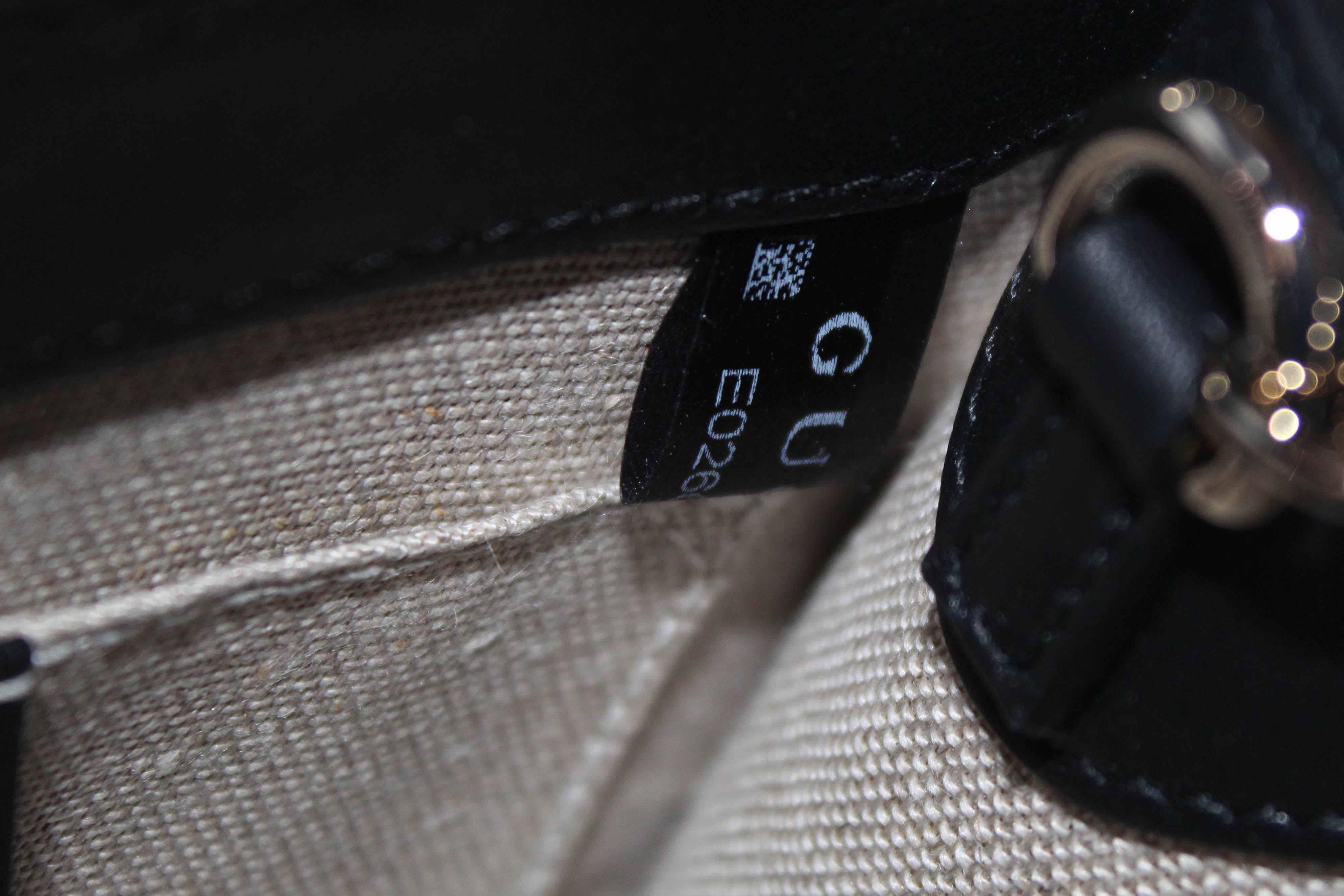 Authentic New Gucci Black Micro Guccissima Leather Mini Emily Shoulder Bag