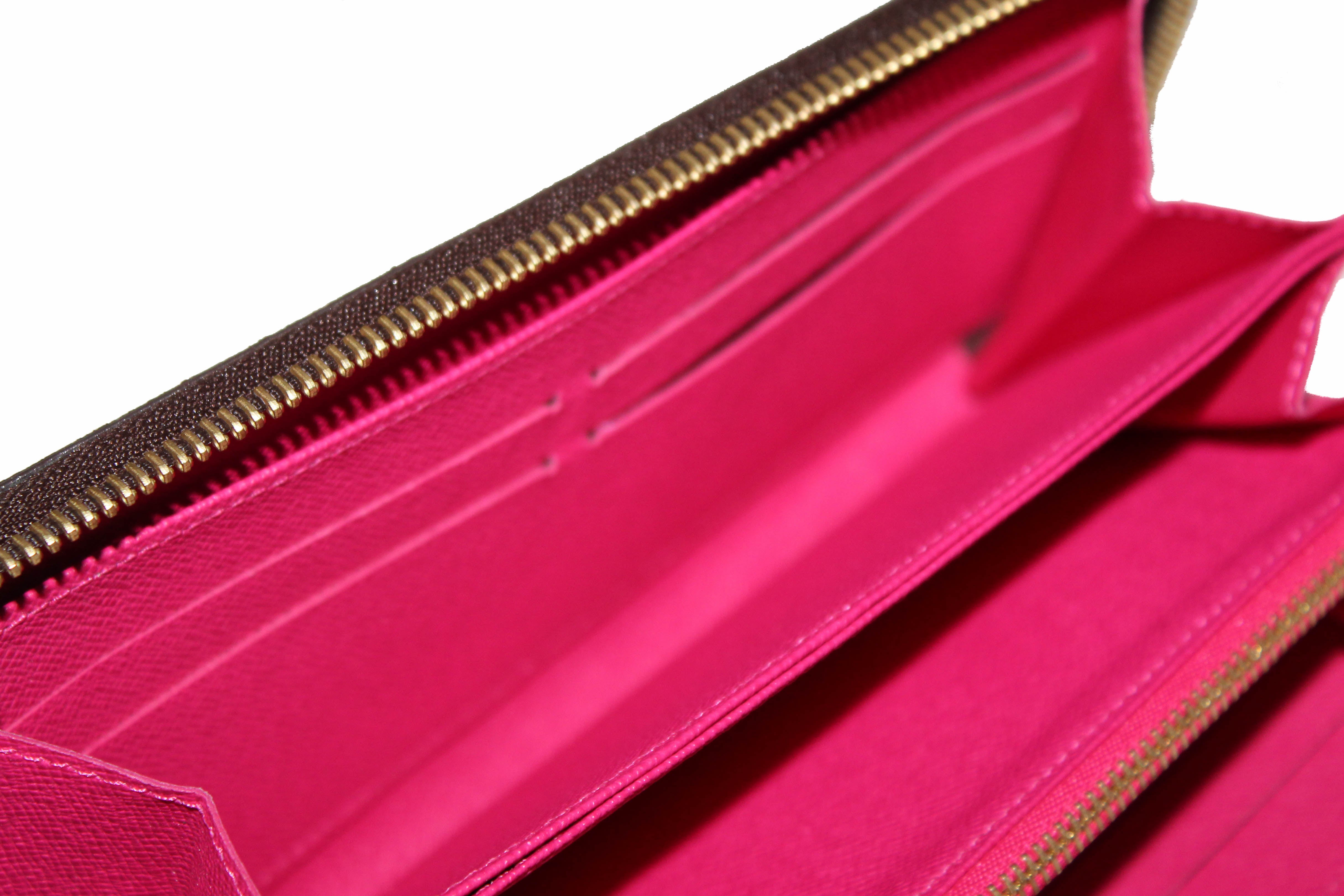 Louis Vuitton Limited Edition Pink Monogram V Canvas Zippy Wallet - Yoogi's  Closet