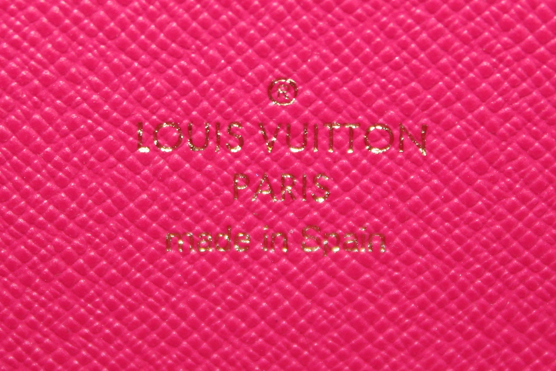 Authentic Louis Vuitton Limited Edition Monogram Evasion Collection Zippy Wallet
