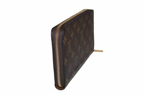 Authentic New Louis Vuitton Classic Monogram Zippy Organizer Wallet