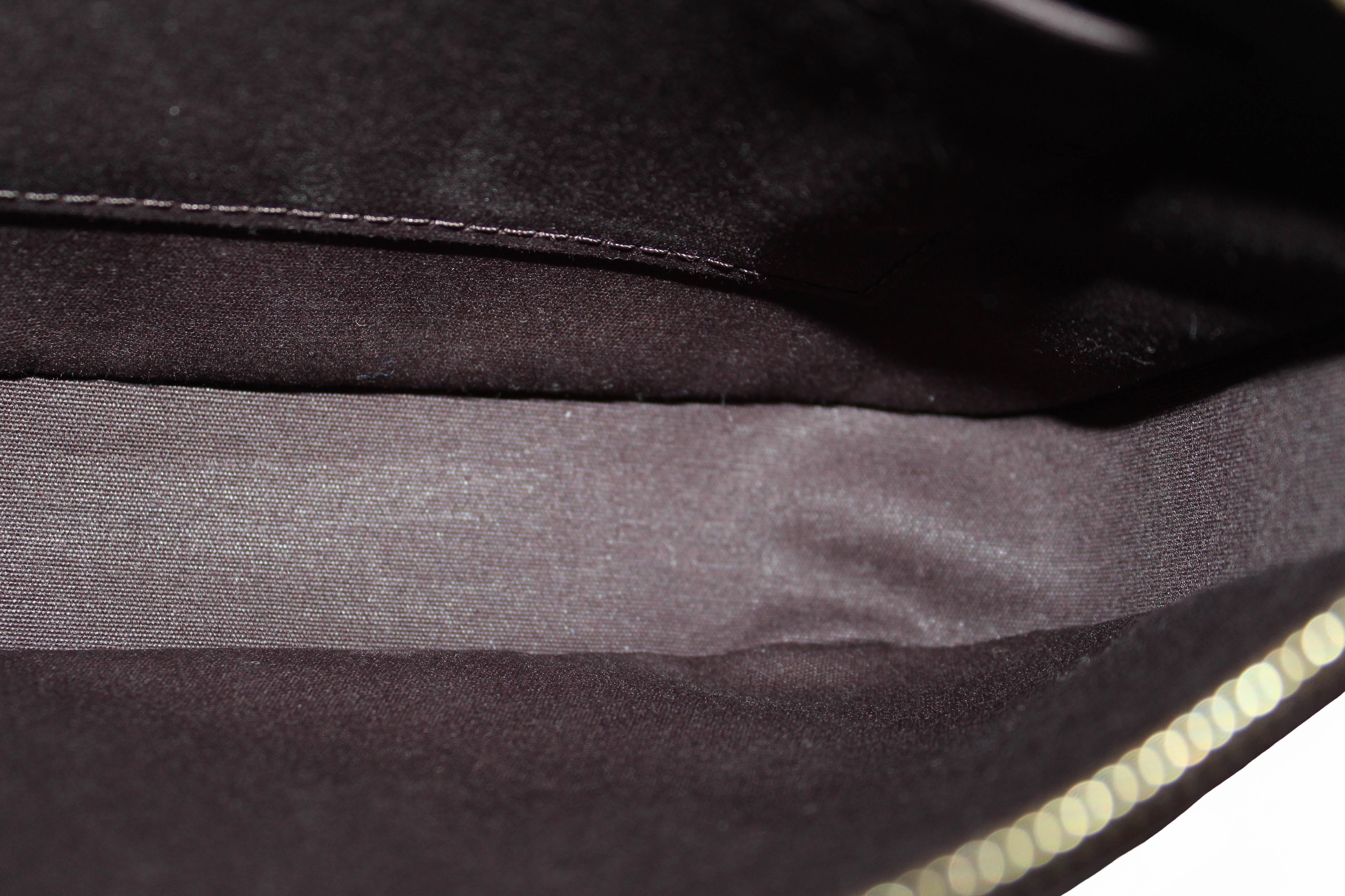 Authentic Louis Vuitton Amarante Monogram Vernis Leather Pochette Shoulder Bag