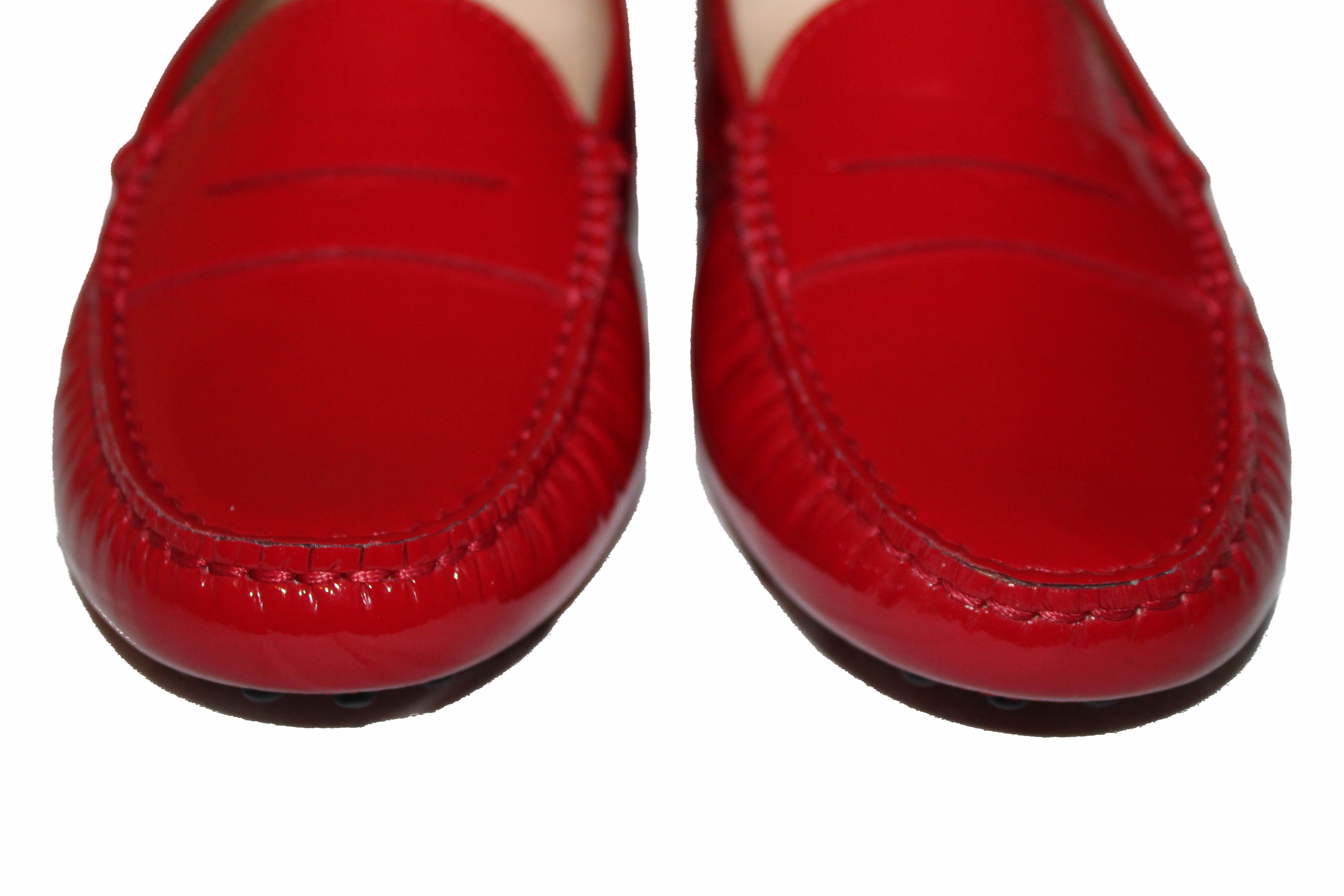 Authentic New Tod's Red Patent Leather Gommini Mocassino Loafers Women's Size 35.5