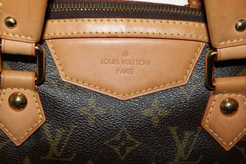 Authentic Louis Vuitton Classic Monogram Retiro PM Handbag/Shoulder Bag