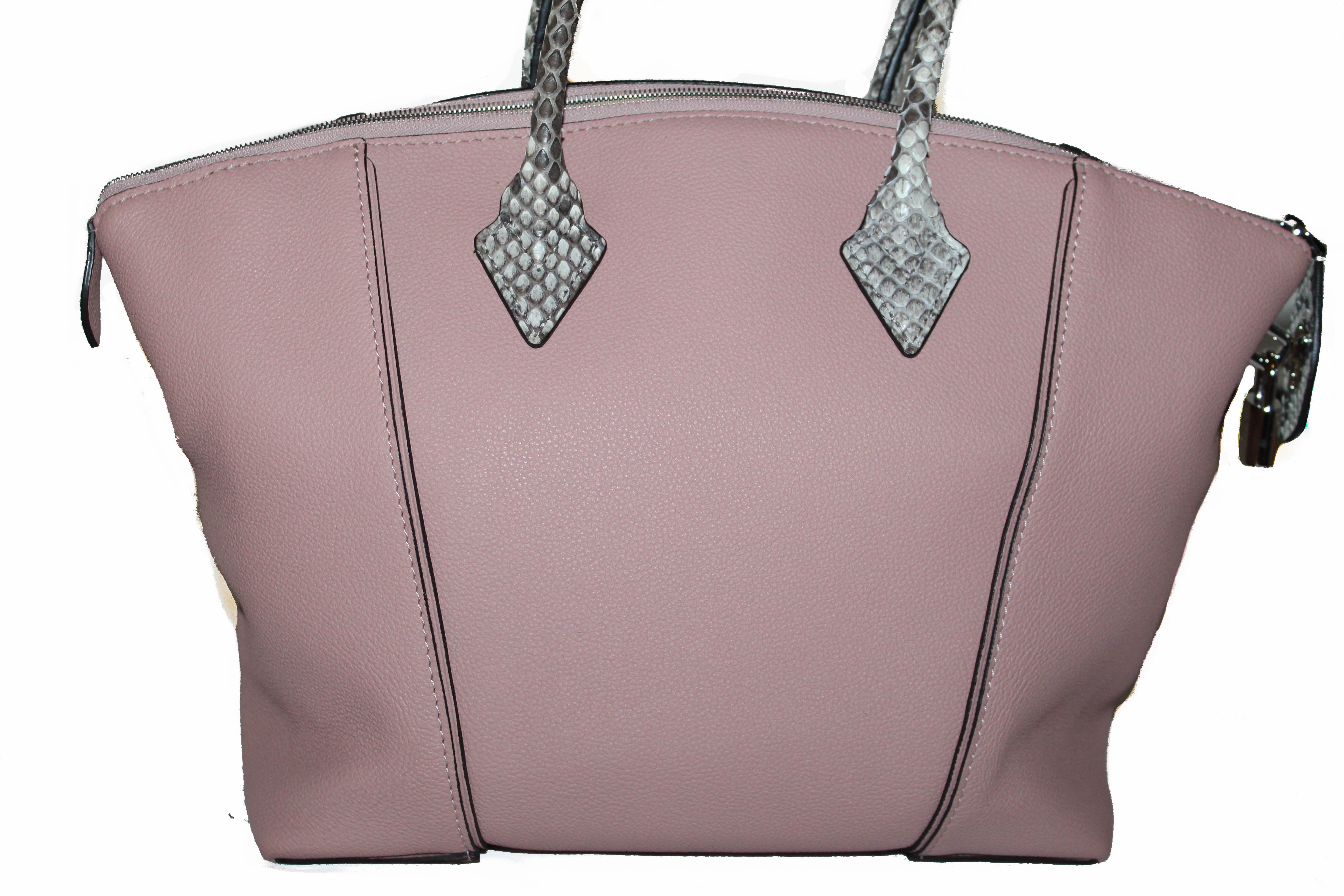 Pink Louis Vuitton Veau Cachemire Soft Lockit PM Satchel – Designer Revival