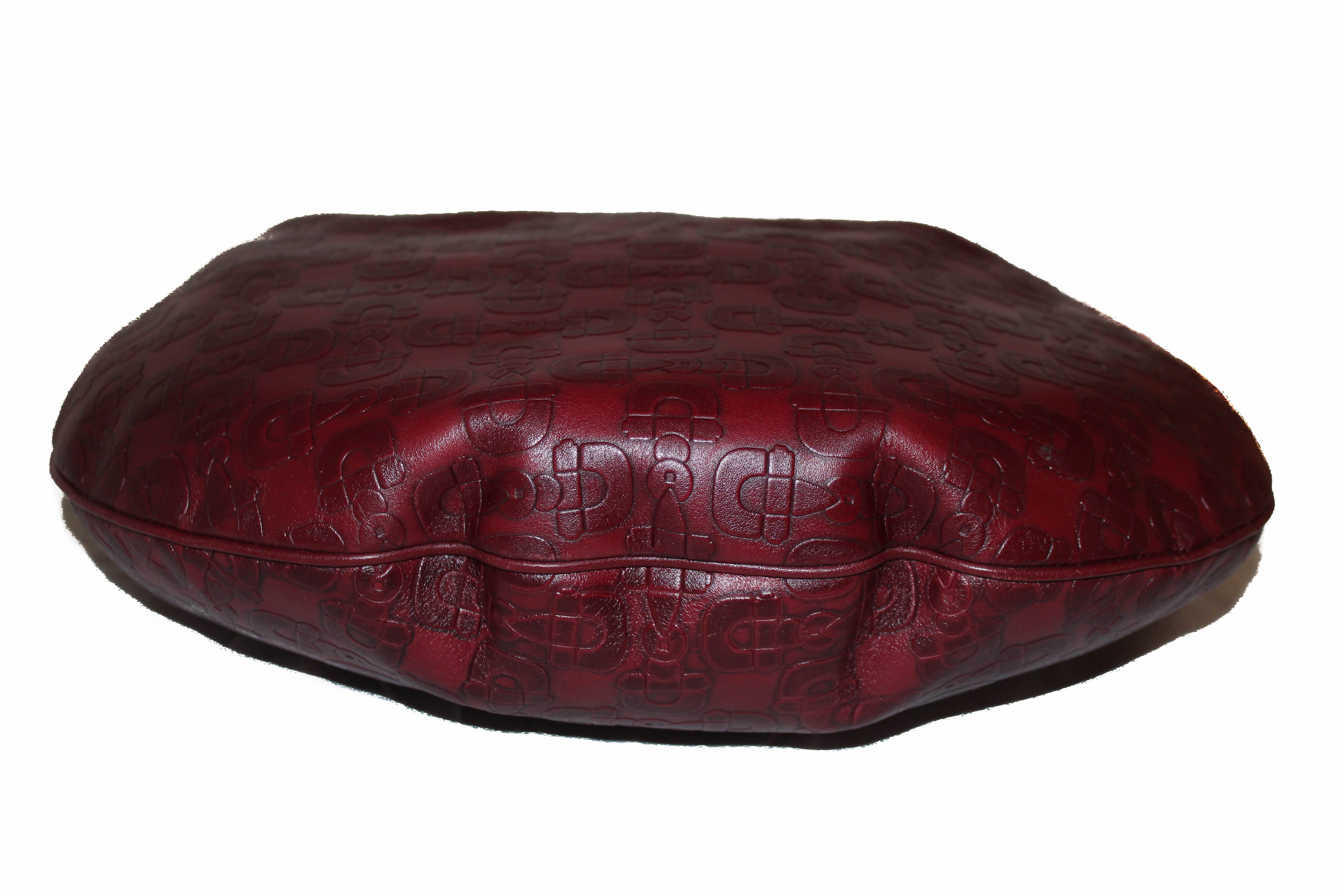 Authentic Gucci Burgundy Leather Horsebit Embossed Buckle Hobo Shoulder Bag 145764