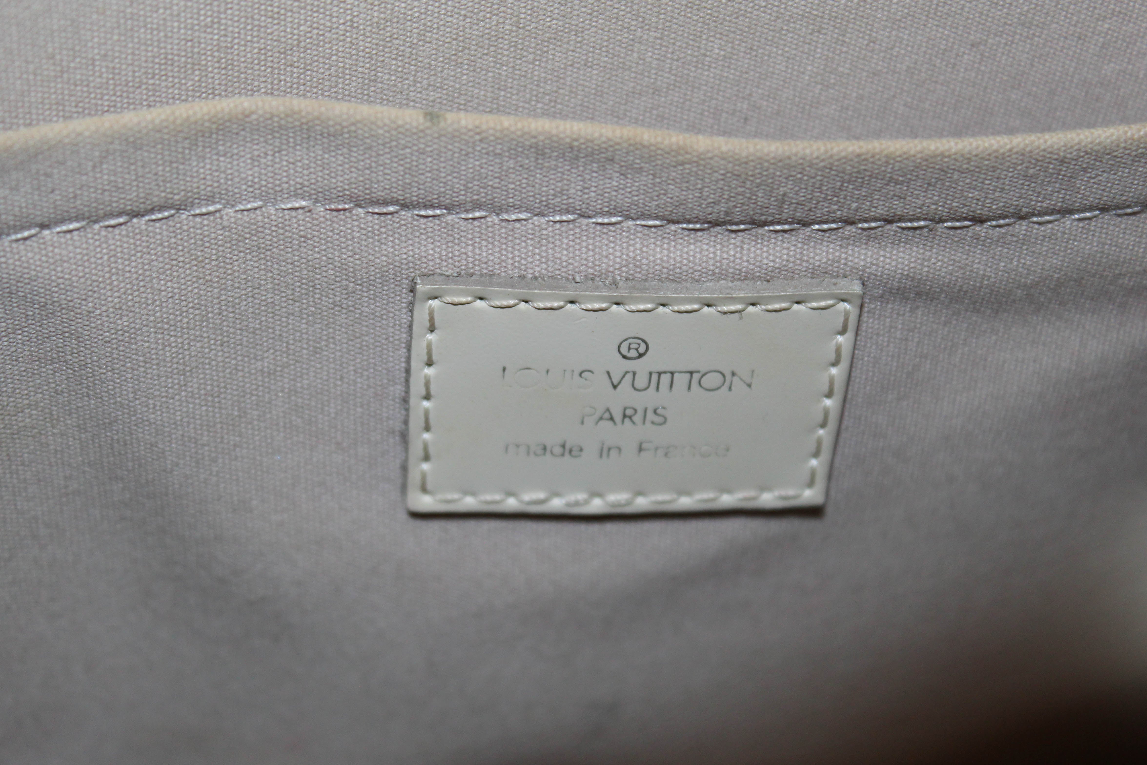 Authentic Louis Vuitton White Epi Madeleine GM Shoulder Tote Bag