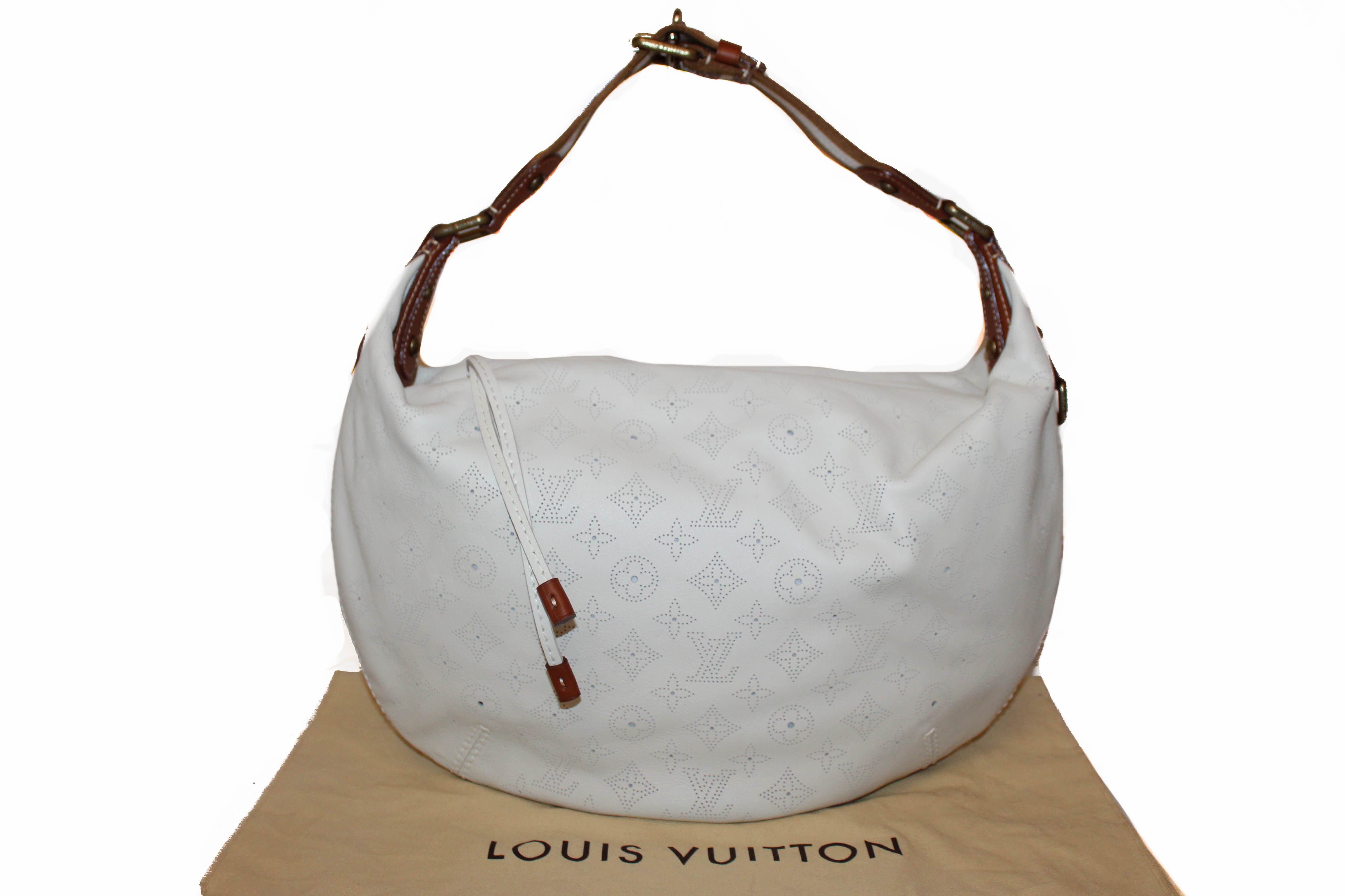 Louis Vuitton Onatah GM White MB1067