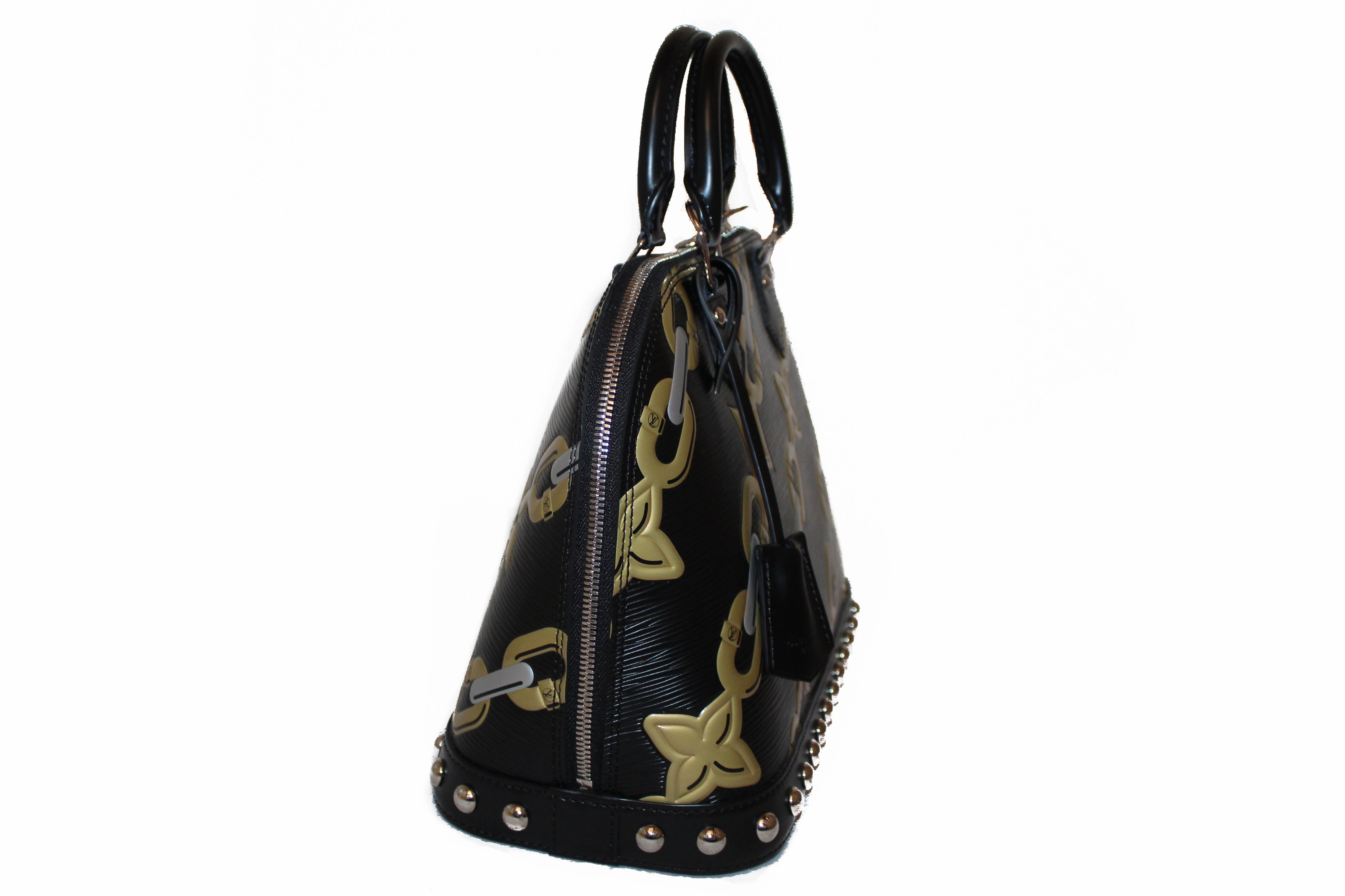 Authentic Louis Vuitton Black Epi Leather Chain Flower Alma PM Handbag –  Paris Station Shop