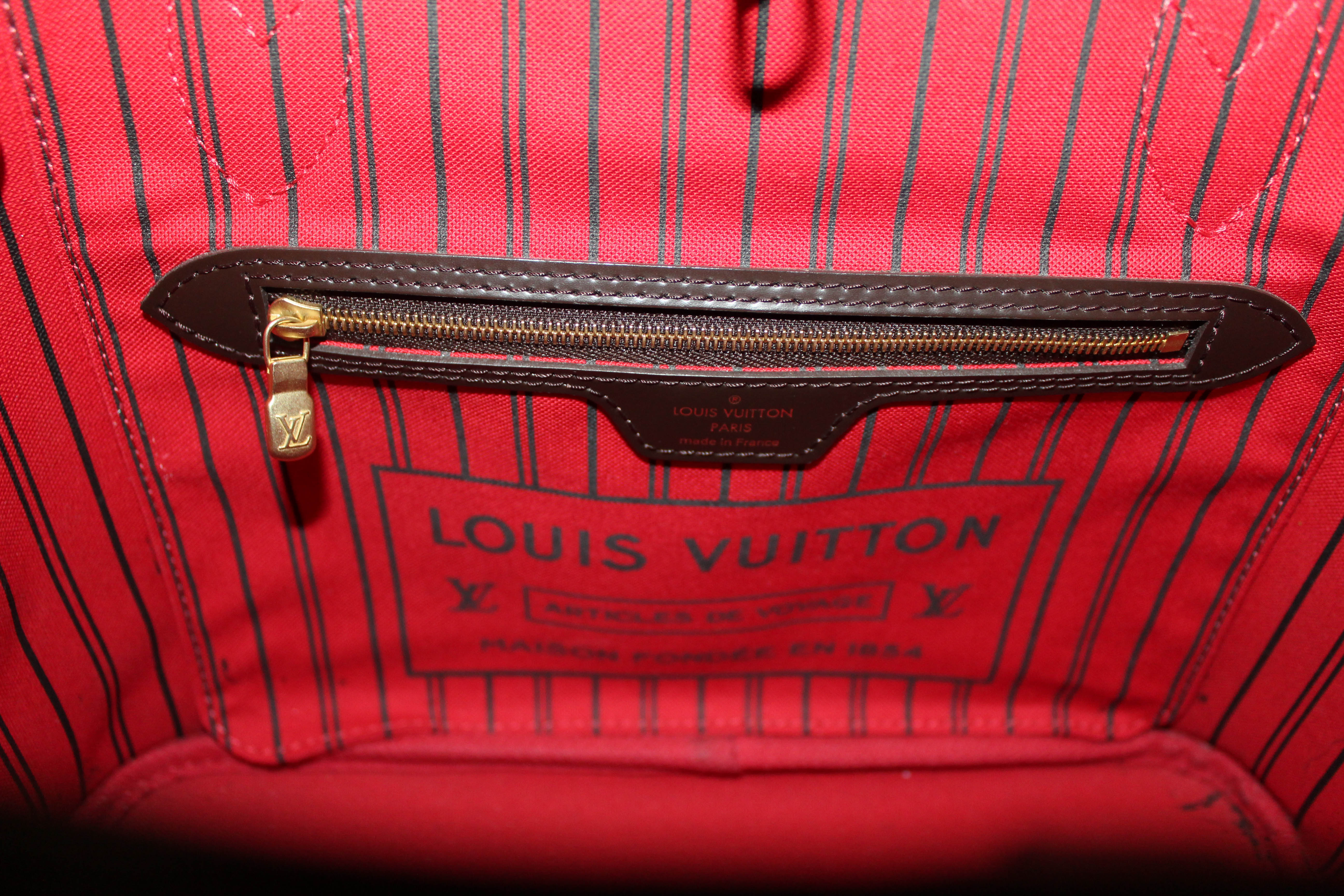 Authentic Louis Vuitton Damier Ebene Neverfull PM Tote Bag – Paris Station  Shop