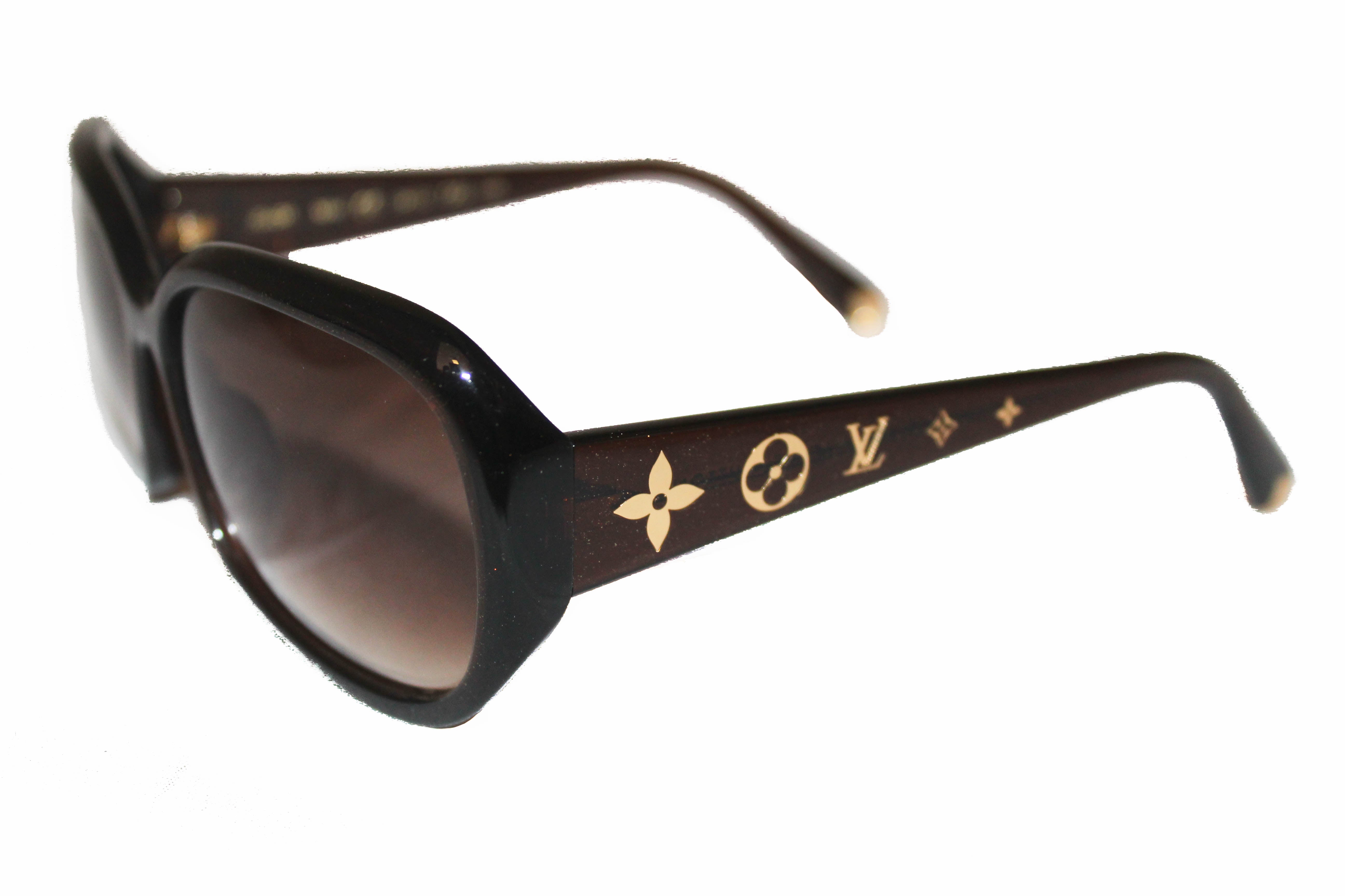 LOUIS VUITTON, Acetate Obsession GM Sunglasses, aurinkolasit, ruskea  glitterillä, sangat klassisella monogrammikoristeella, Z0459W.  Vintage-vaatteet ja asusteet - Auctionet