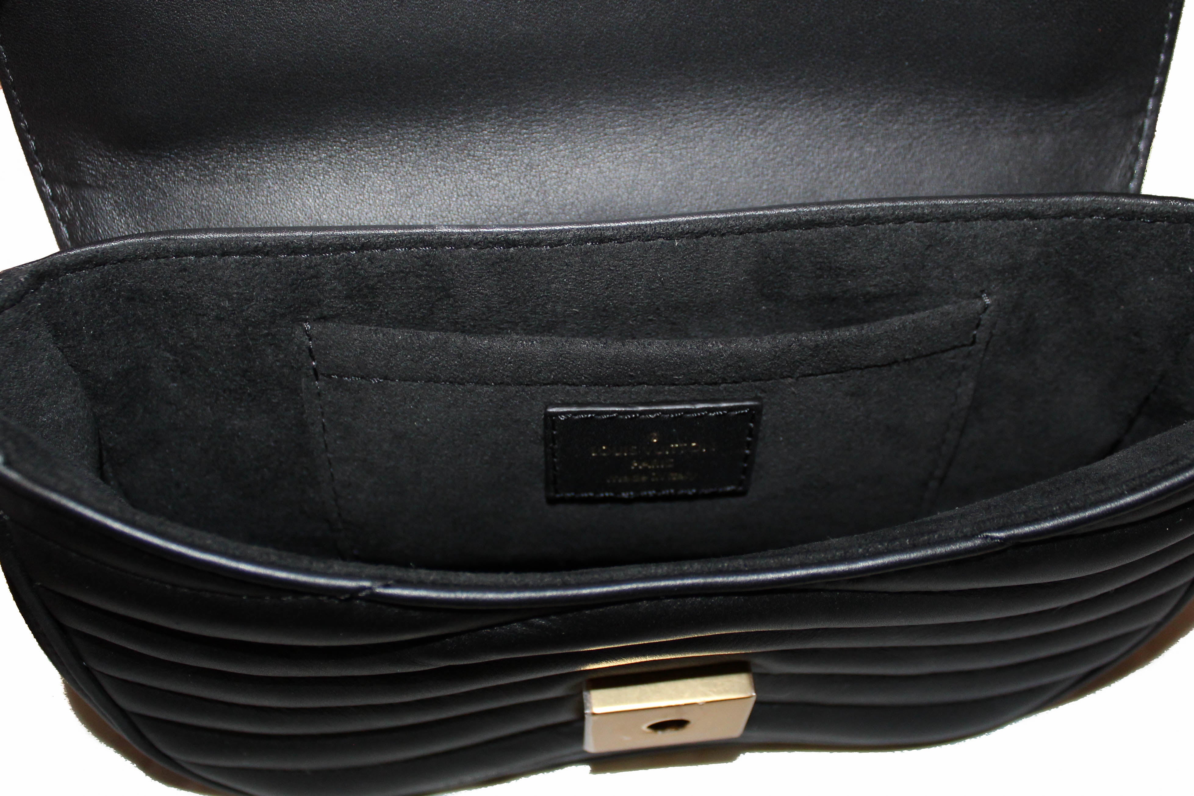 Buy Louis Vuitton Black Chain Shoulder Sling Bag(With Box) - Online