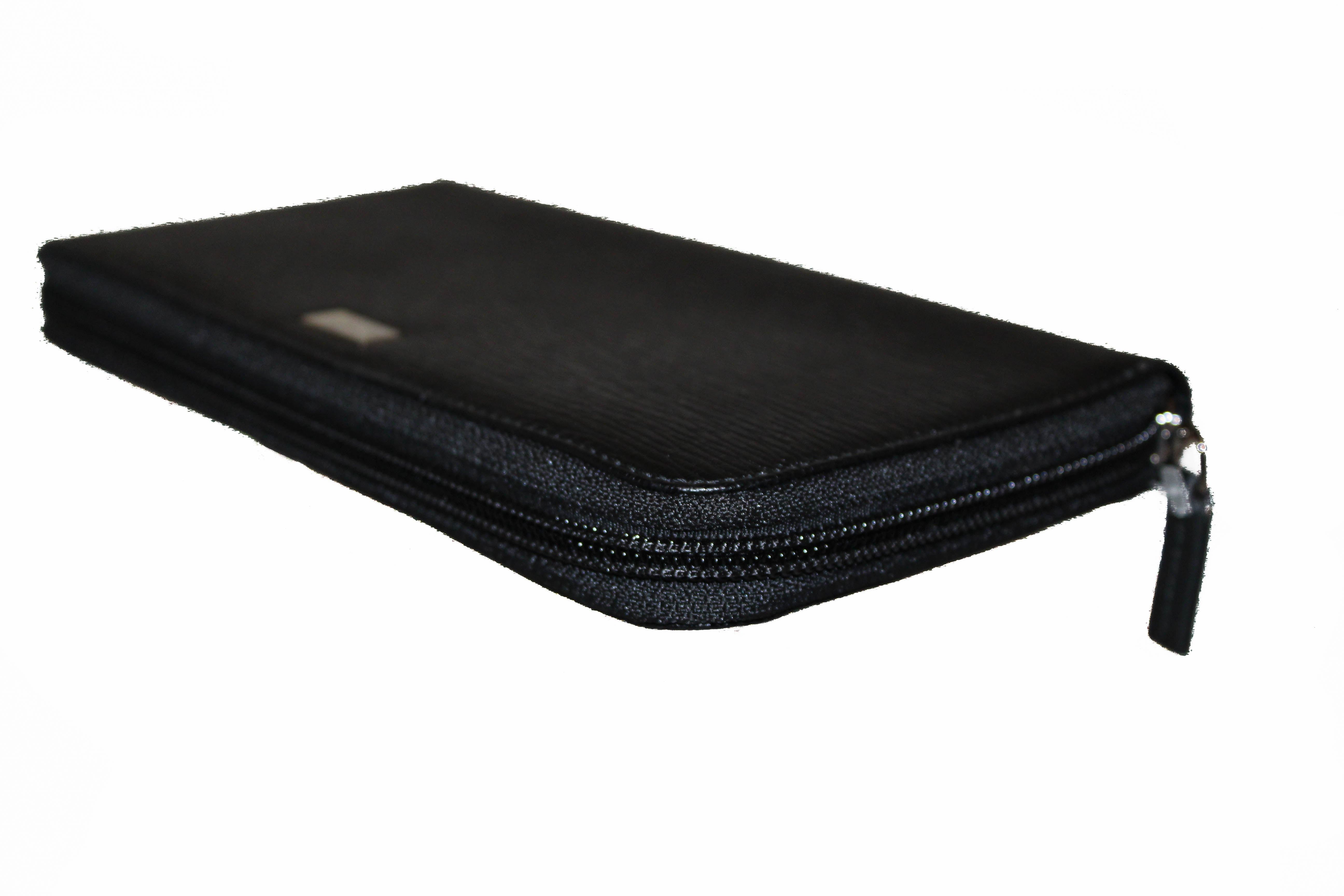 Authentic New Salvatore Ferragamo Black Hammered Calfskin Leather Zip Around Wallet