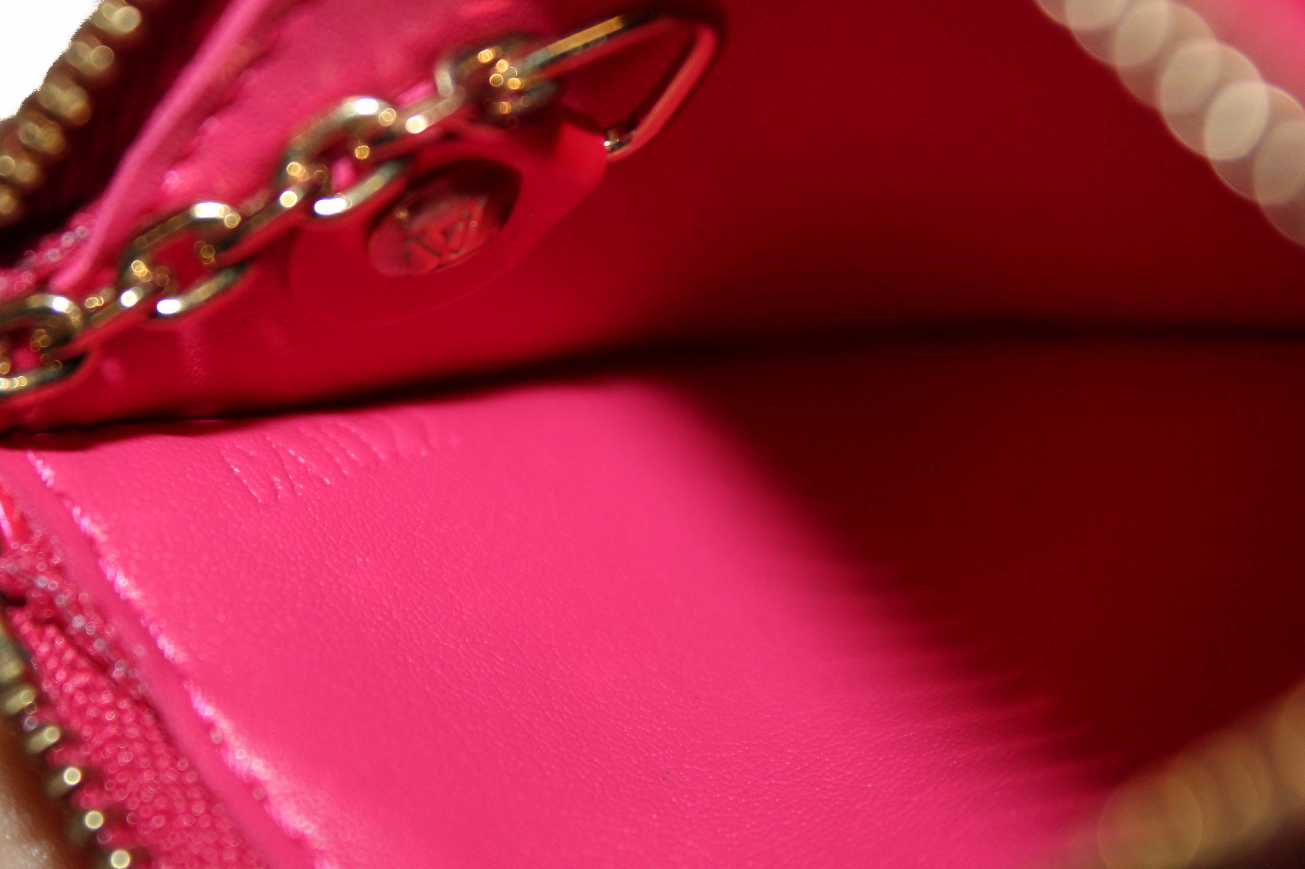 Authentic New Louis Vuitton Pink Vernis Pochette Cle Key Coin Pouch Case