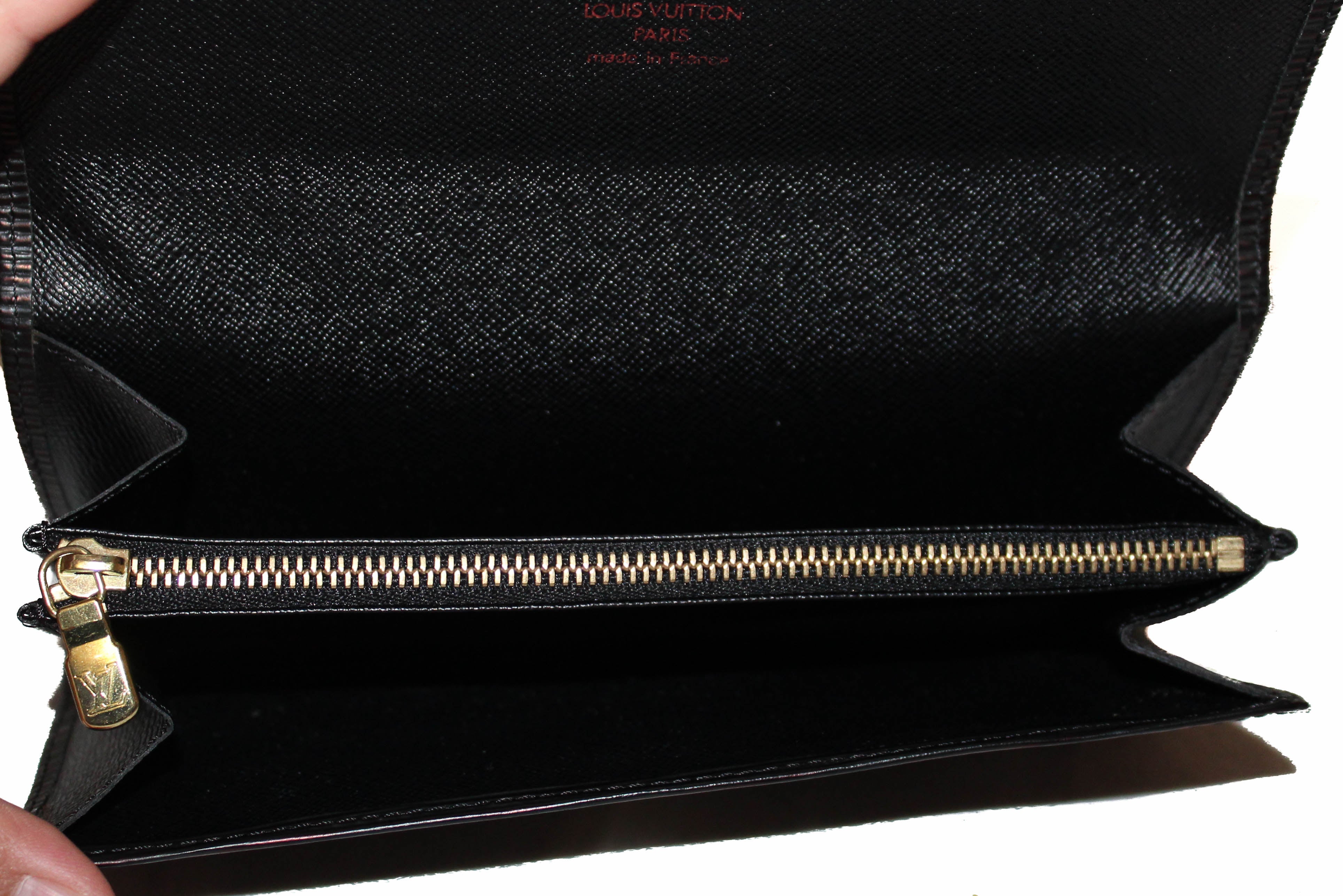 Authentic Louis Vuitton Black Epi Leather Sarah Wallet