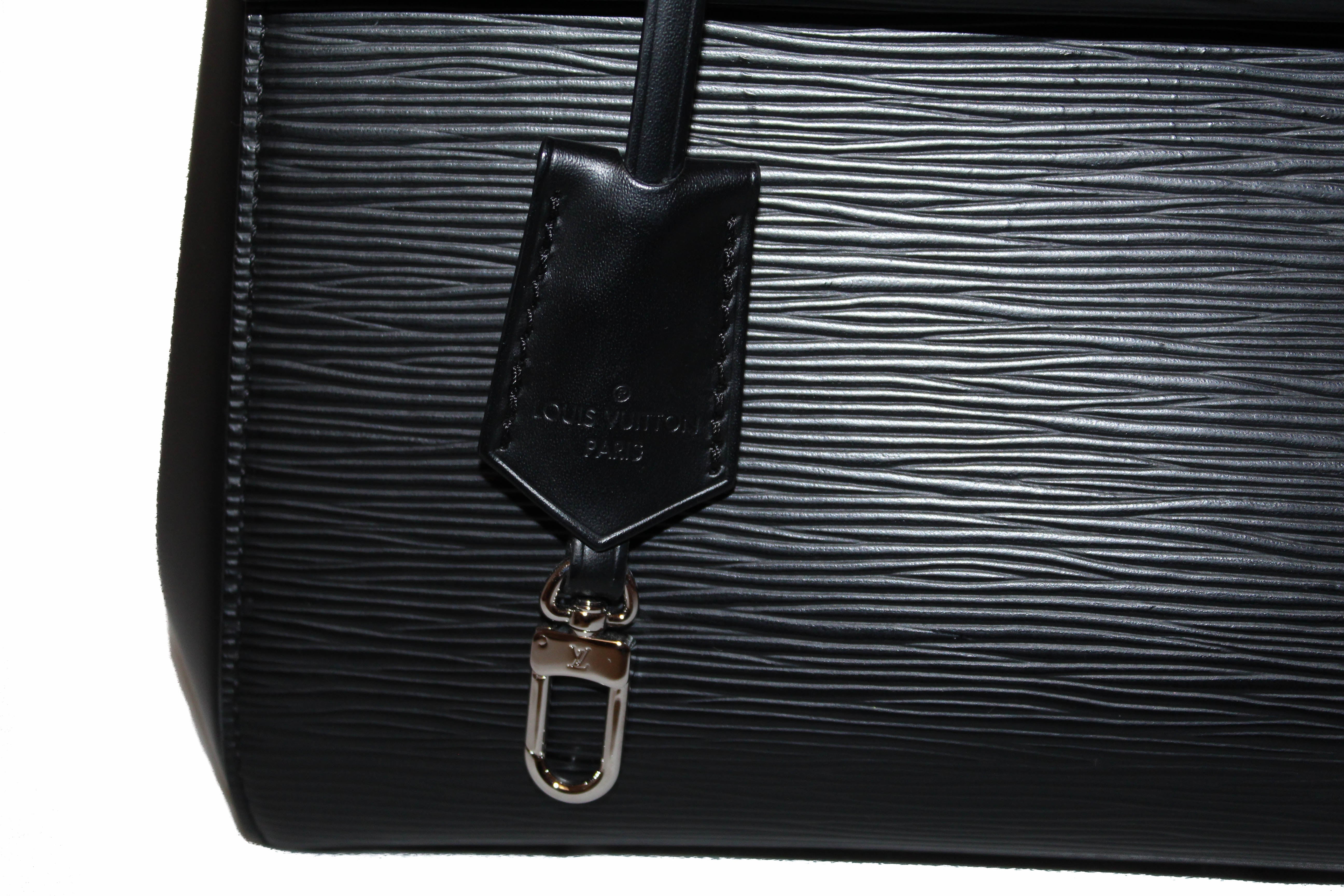 LOUIS VUITTON 'Cluny' MM Bag in Black Epi Leather