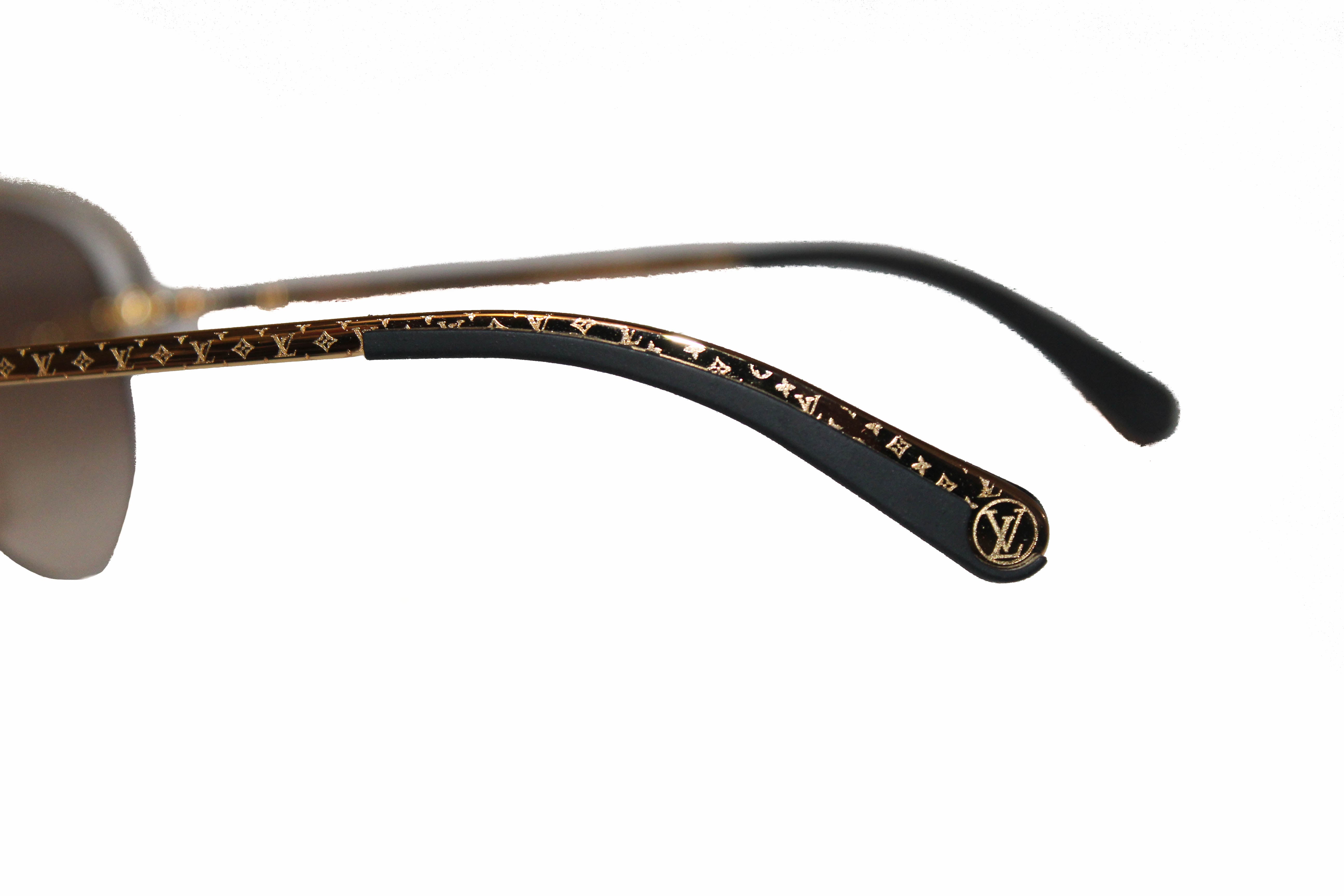 LOUIS VUITTON Monogram Grease Sunglasses Z1366E Gold 1044931