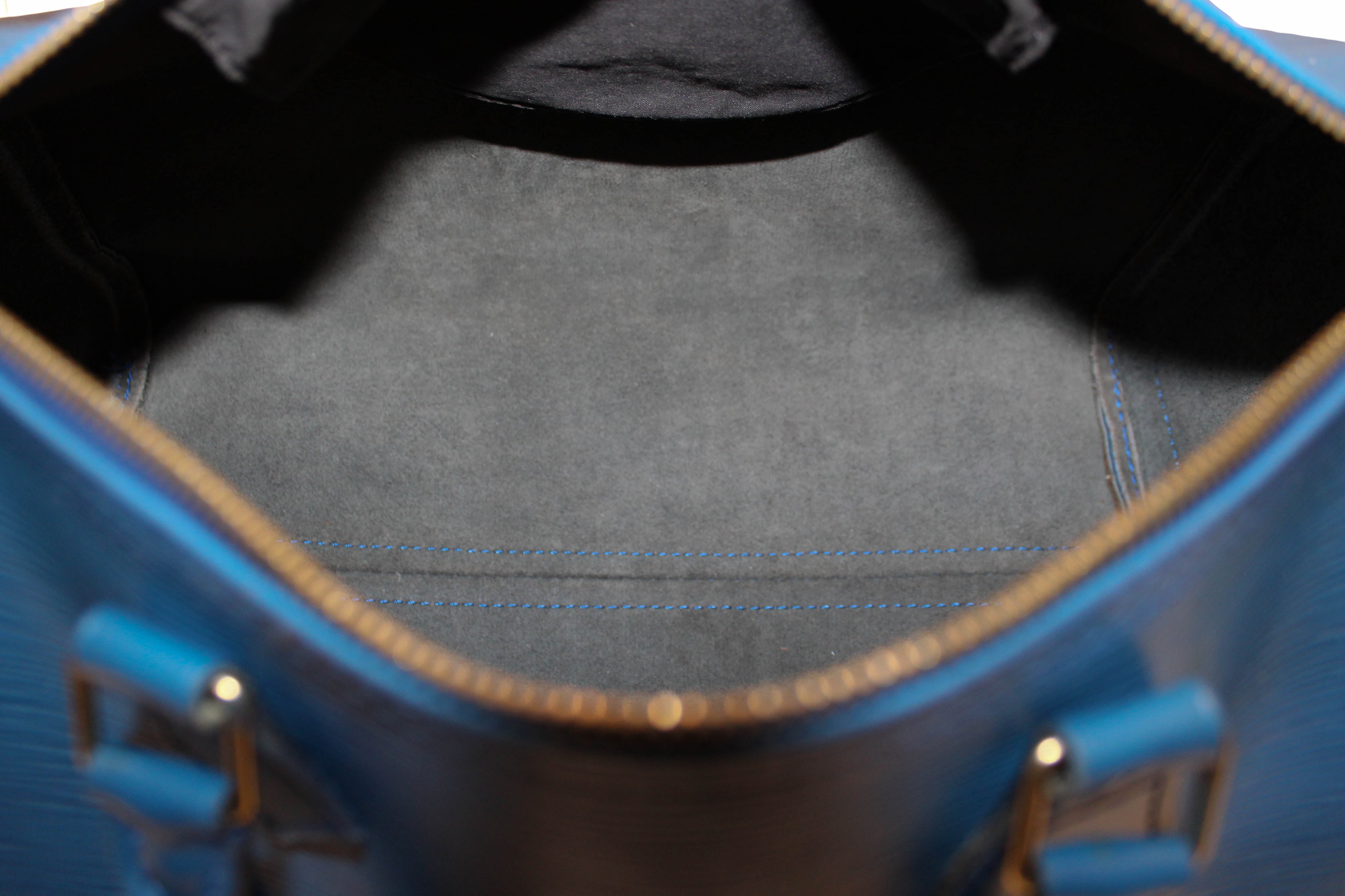 Authentic Louis Vuitton Epi Leather Blue Speedy 30 Hand Bag