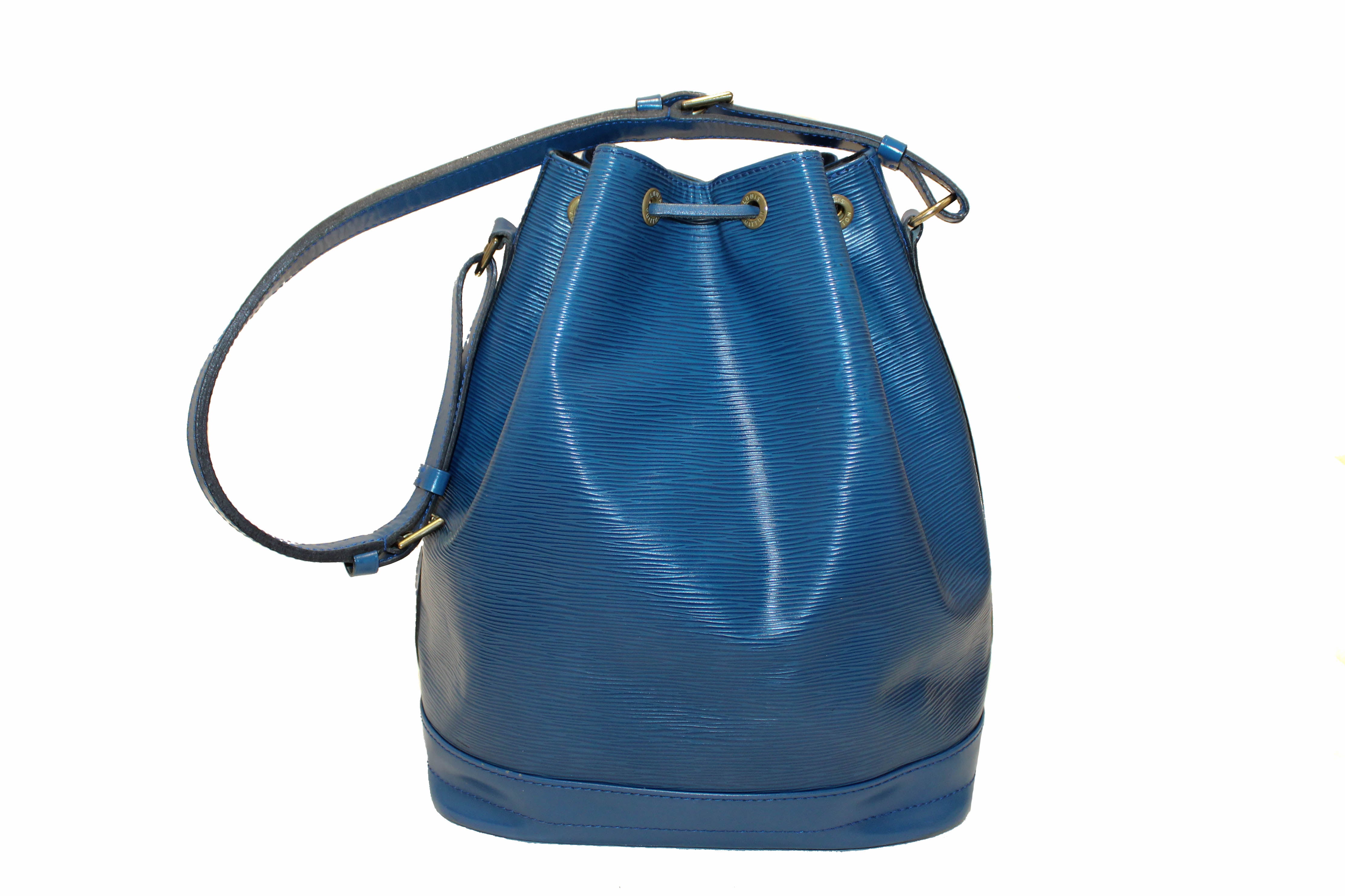 Authentic Louis Vuitton Epi Blue leather Large Noe Shoulder Bag