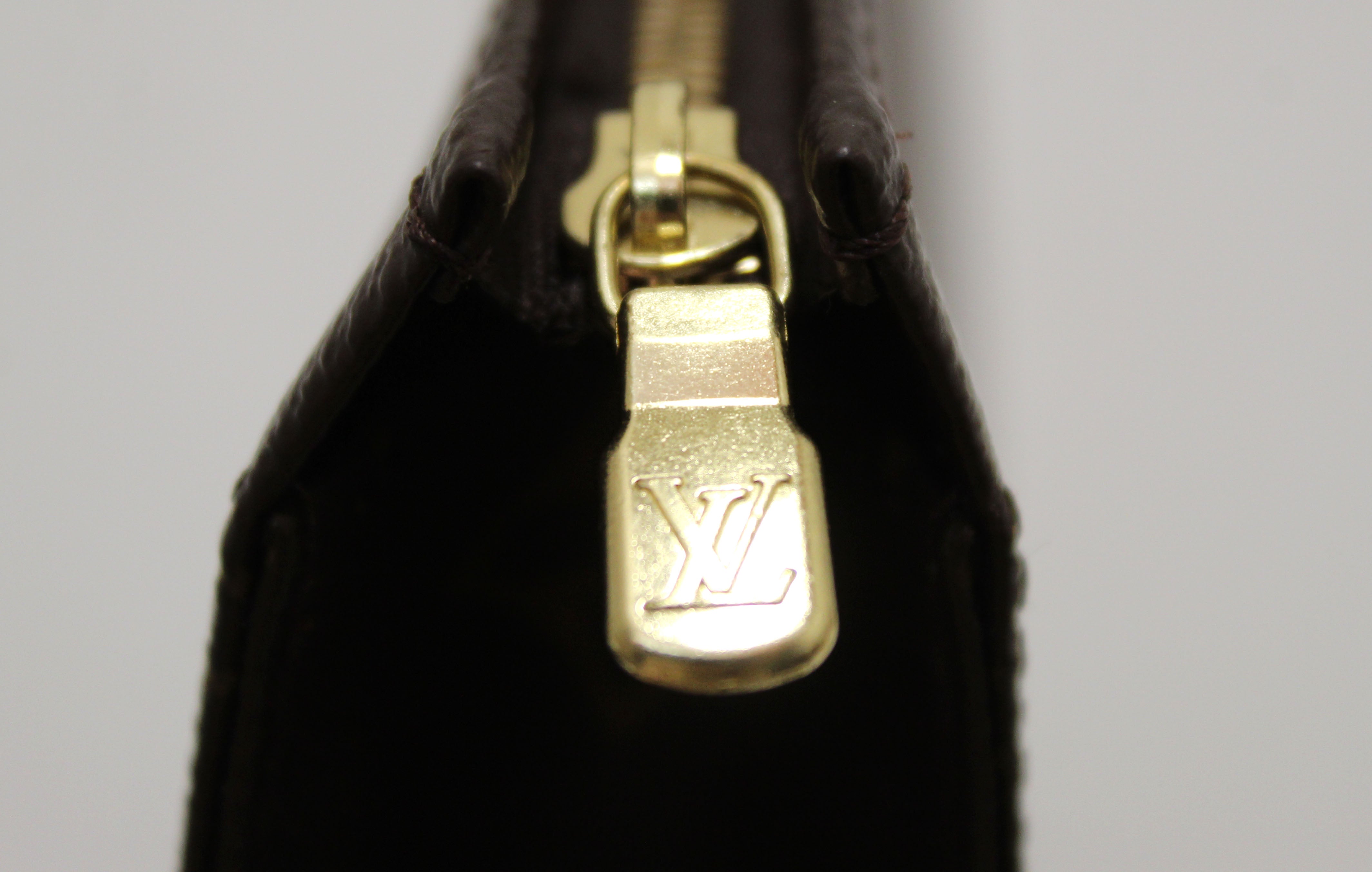 Authentic Louis Vuitton Monogram TOILETRY POUCH 26 M47542
