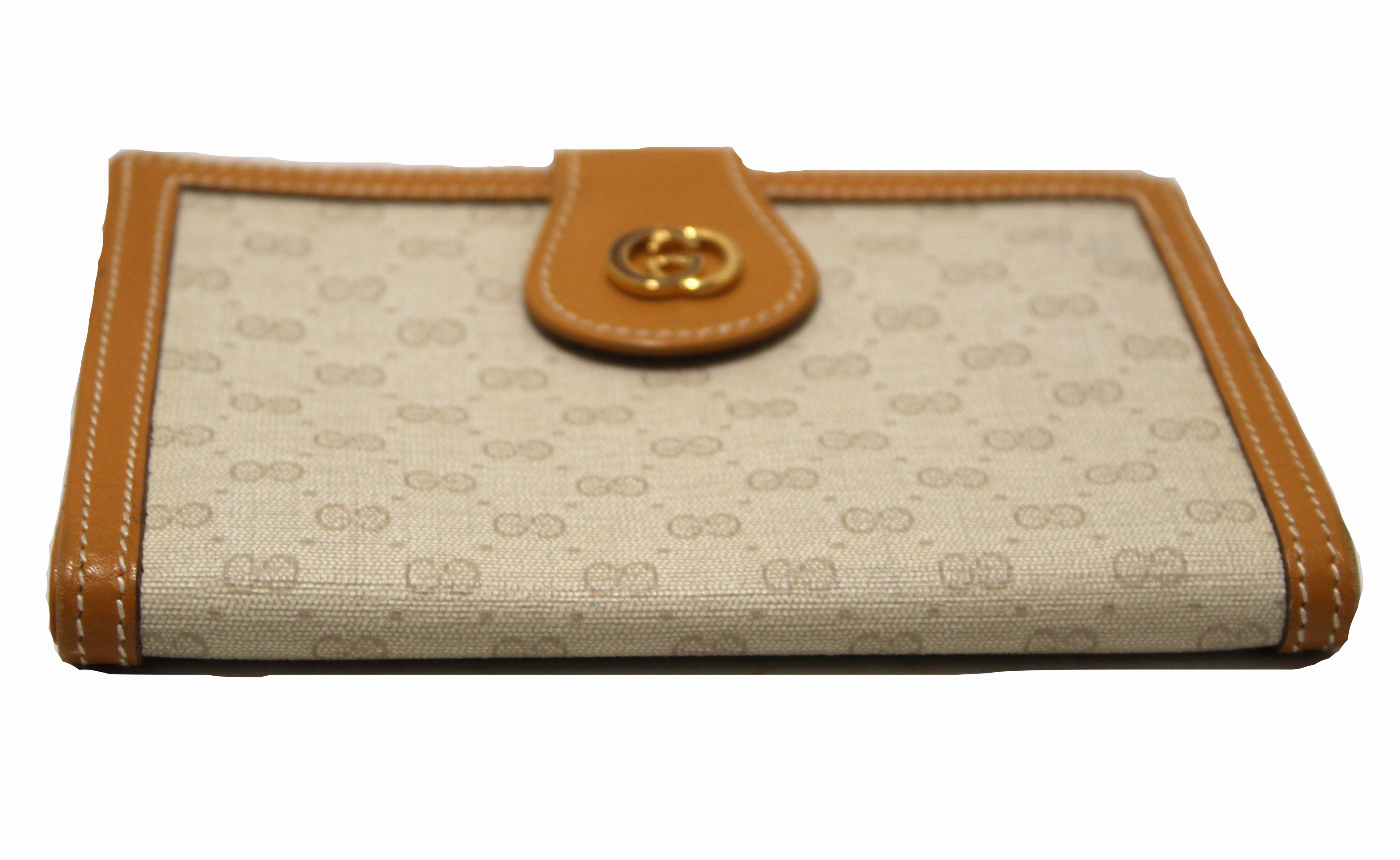Vintage Gucci Wallets and Small Accessories - 219 For Sale at 1stDibs