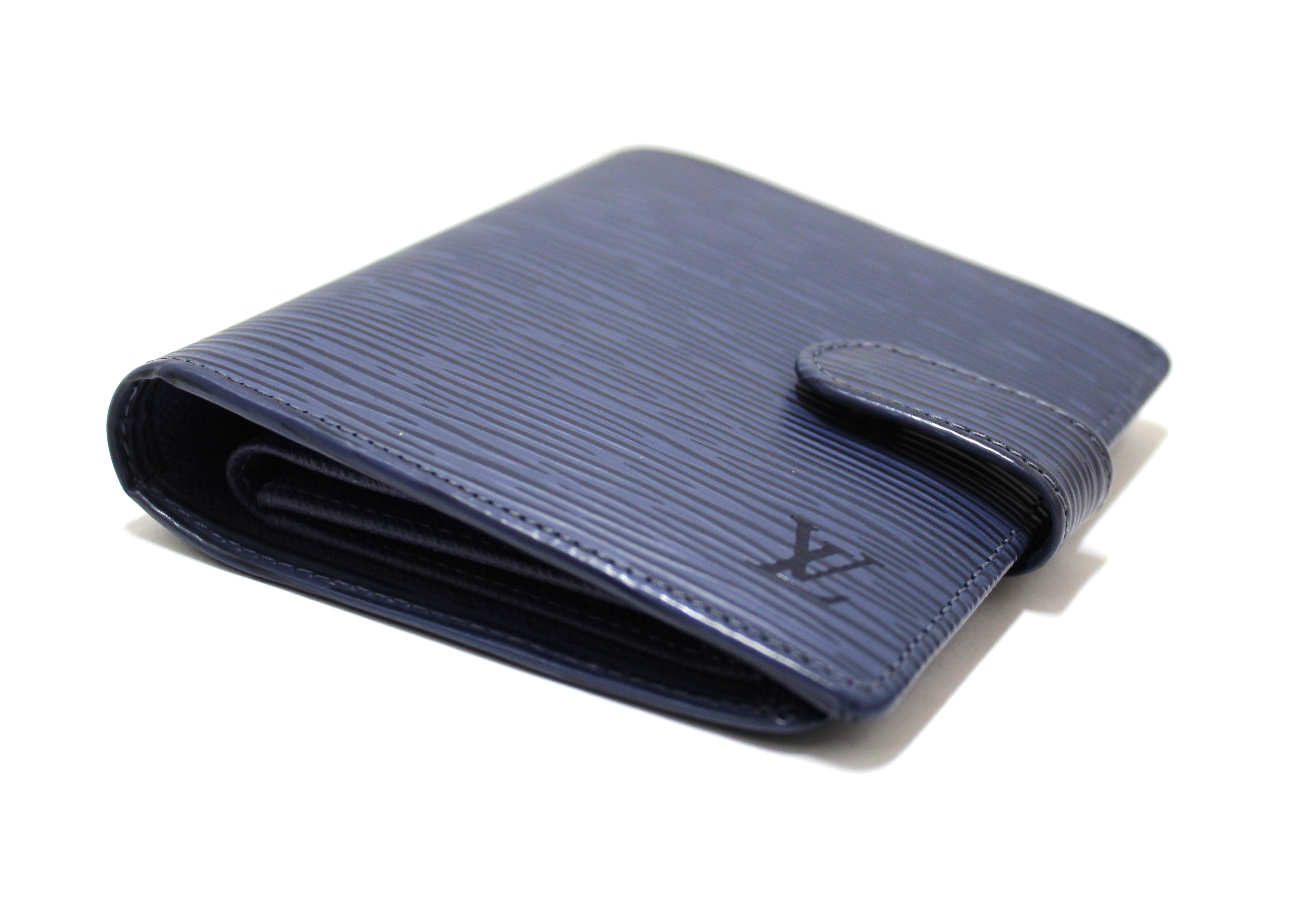 Authentic Louis Vuitton Epi Bifold Wallet Blue LV Made In France Preowned