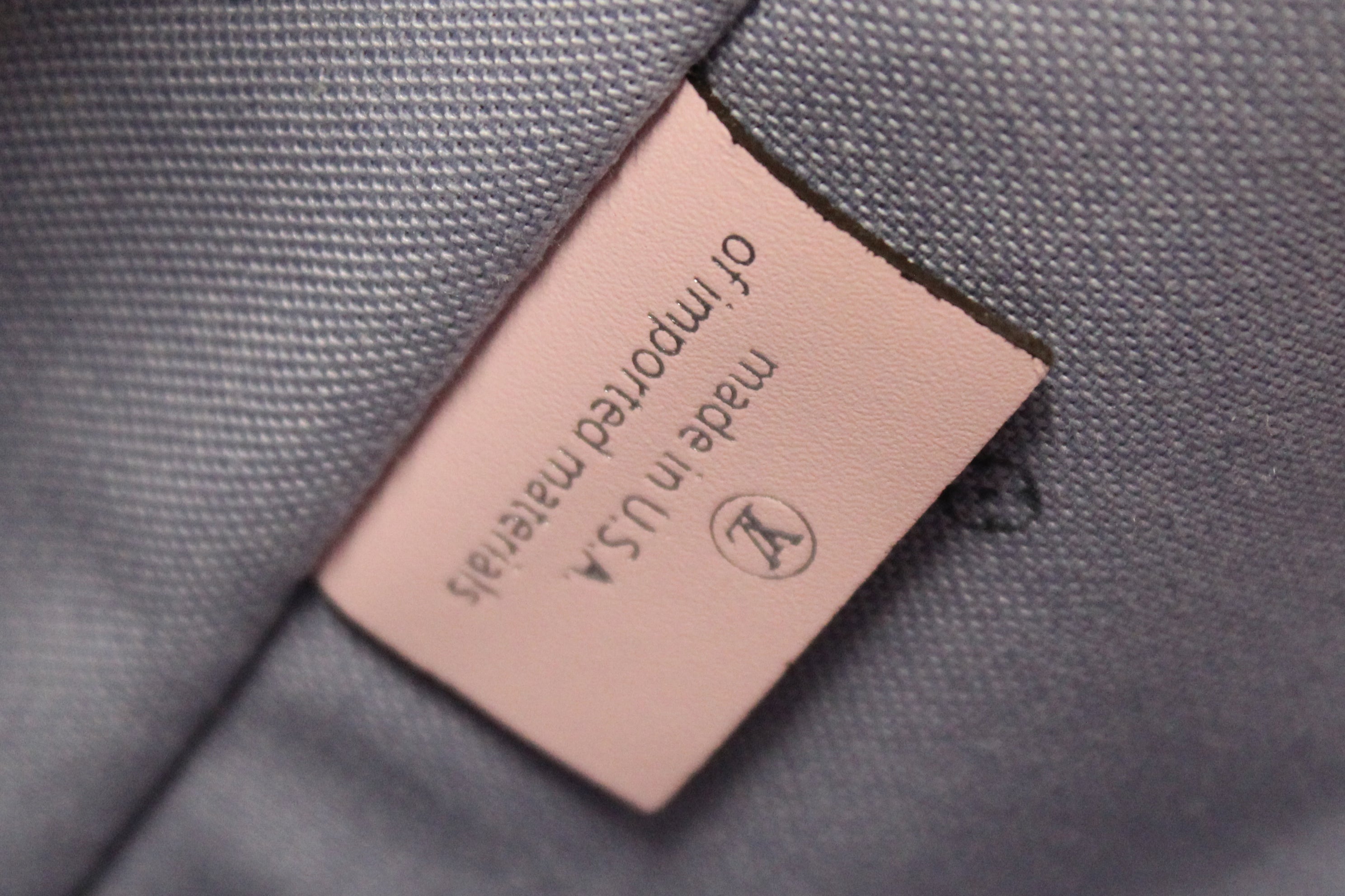 Authentic NEW Louis Vuitton Pastel Escale Giant Monogram Neverfull MM Shoulder Bag