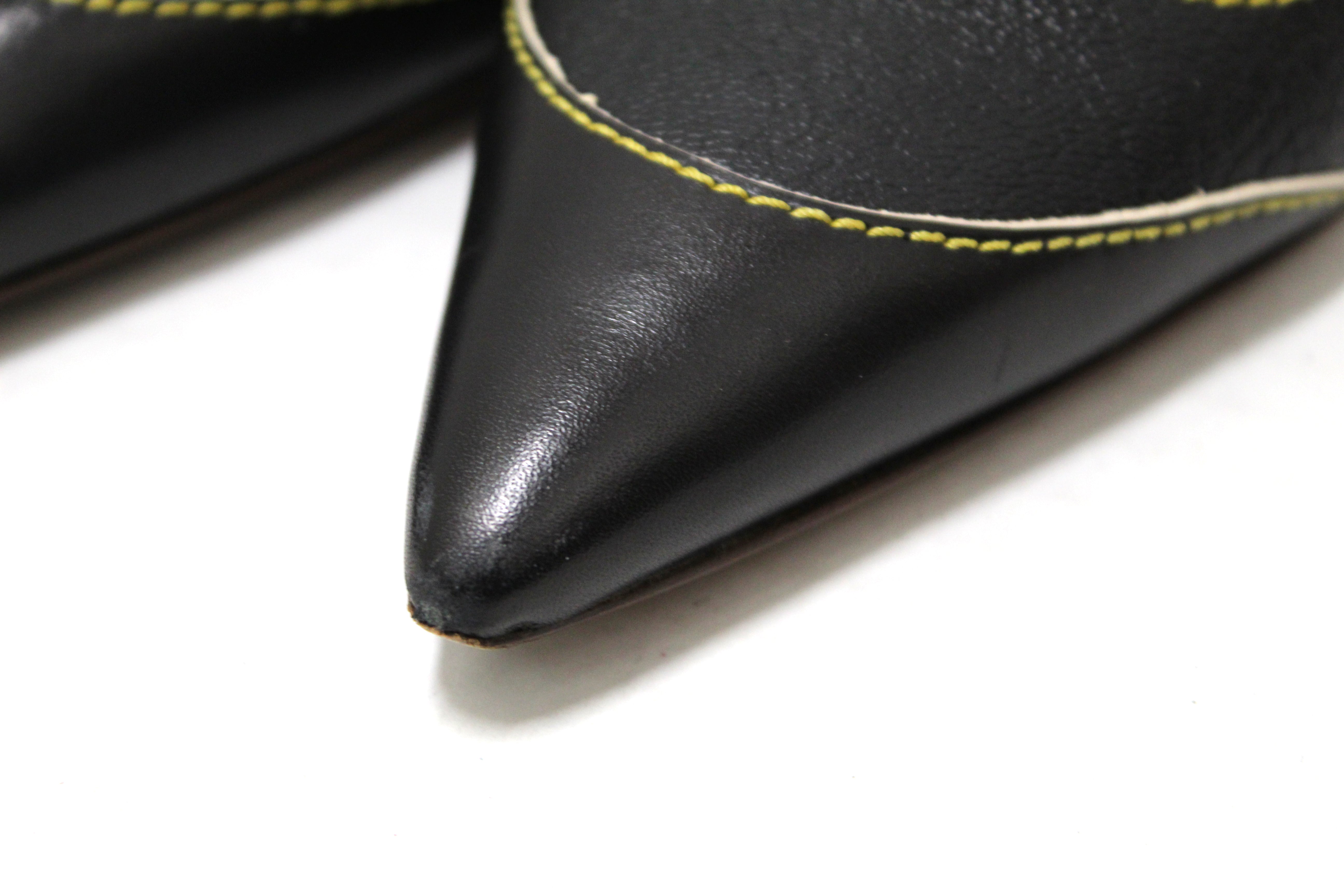 Authentic Louis Vuitton Black Suhali Leather Pumps Size 36
