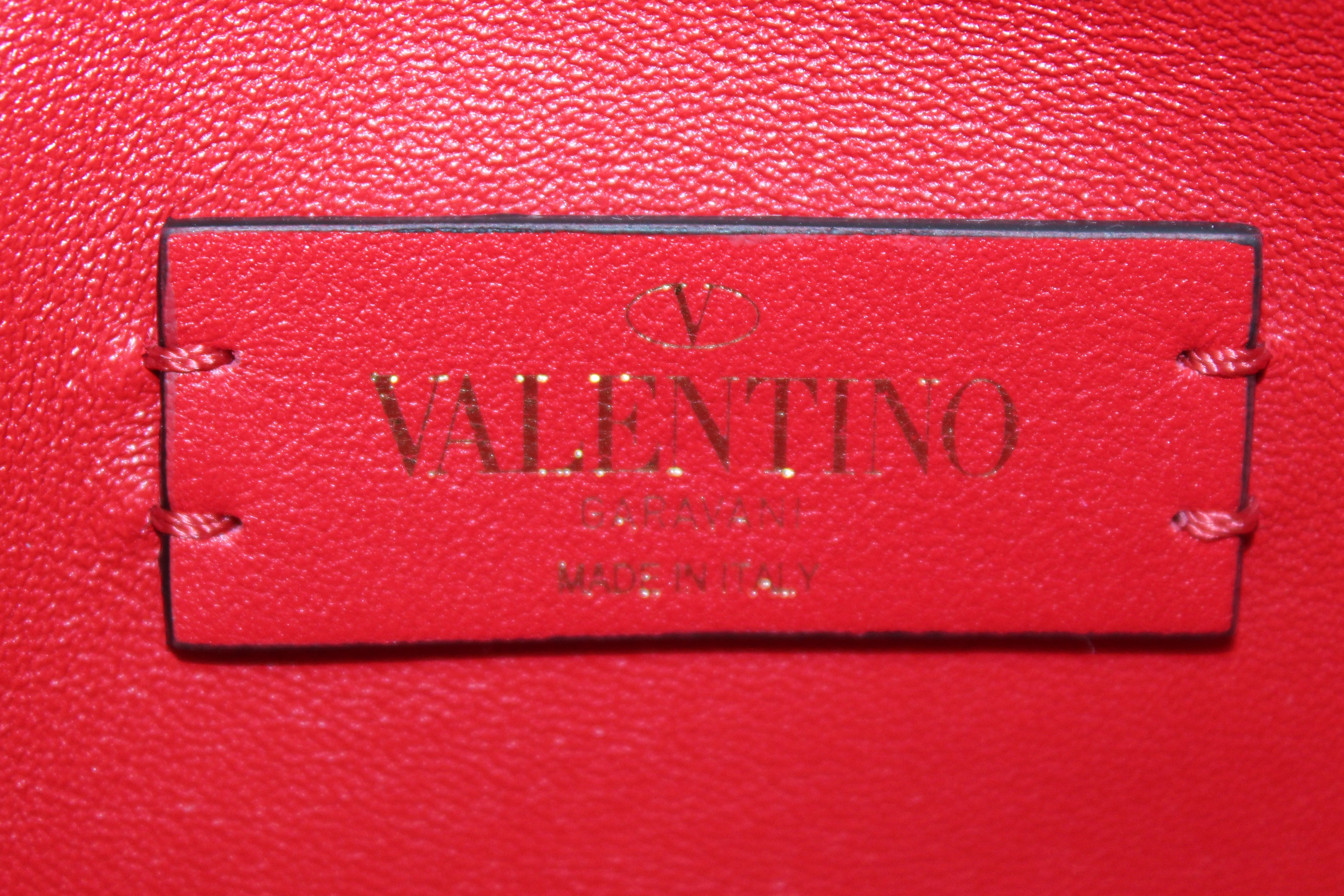 VALENTINO GARAVANI Pebbled Calfskin Small Rockstud Flip Lock Shoulder Bag  Rouge Pur 1263908