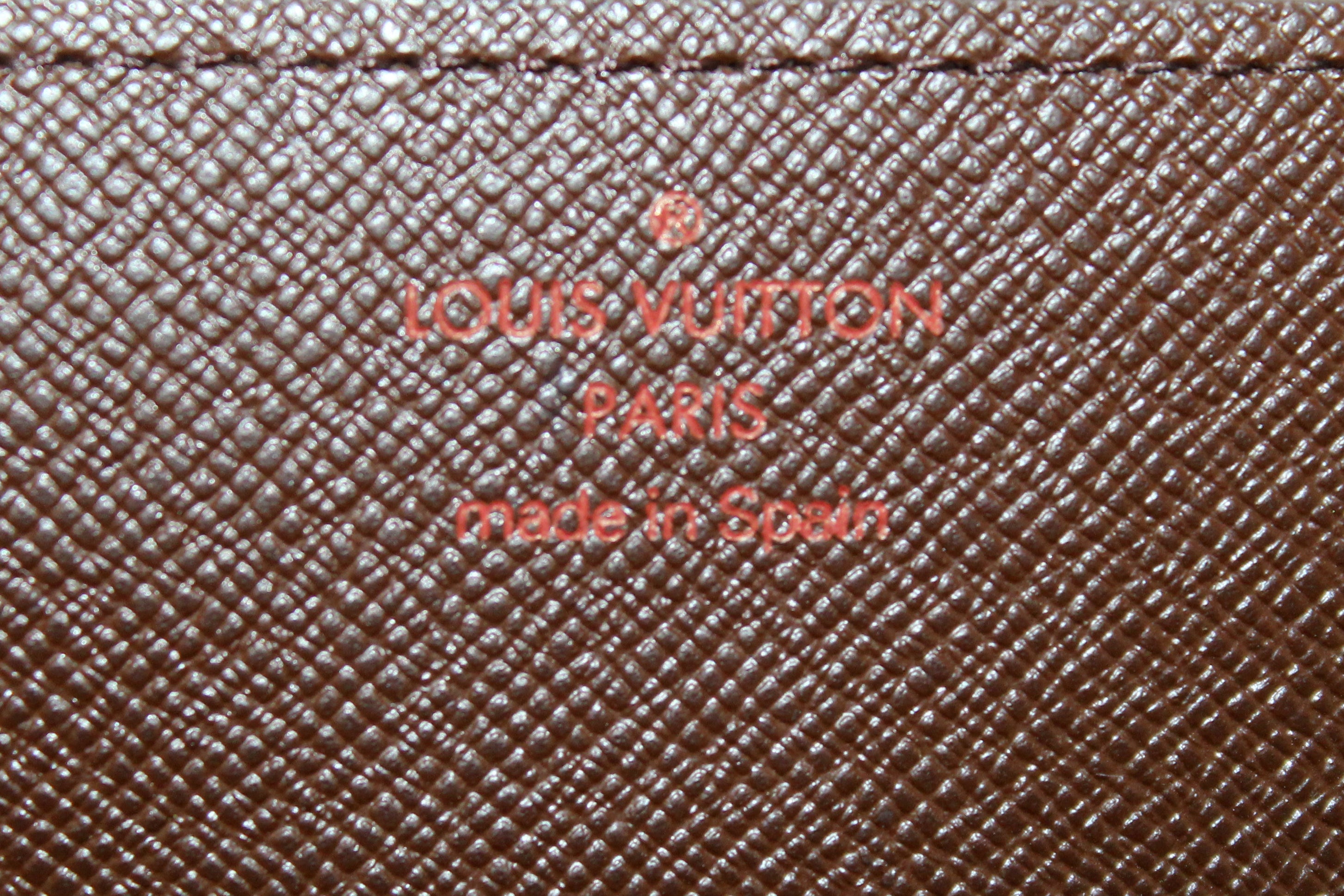 Authentic Louis Vuitton Damier Ebene Canvas Card Holder – Italy Station