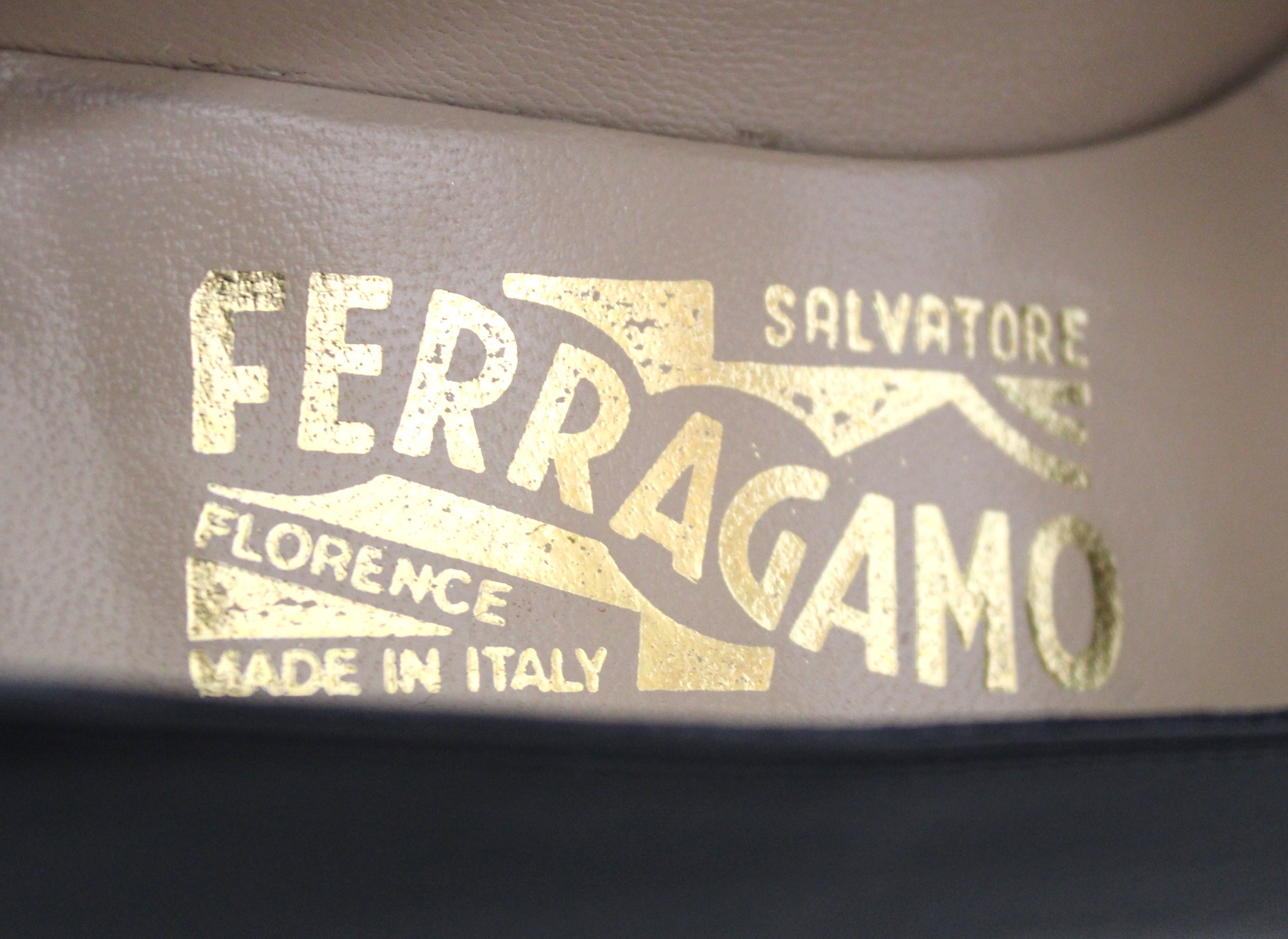 Pre own Authentic Salvatore Ferragamo Plum Calf Lizard Leather