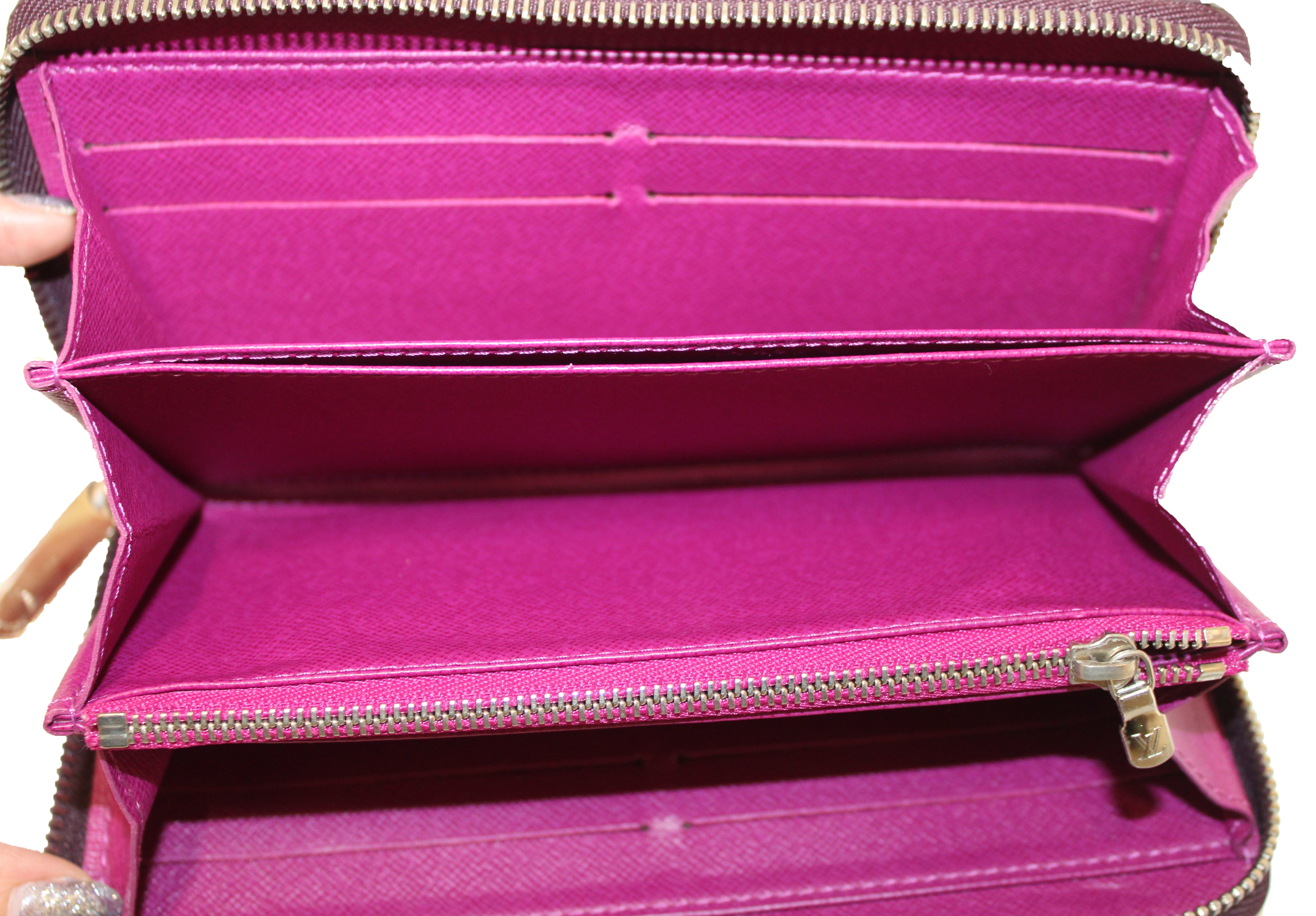 Authentic Louis Vuitton Purple Epi Leather Zippy Wallet