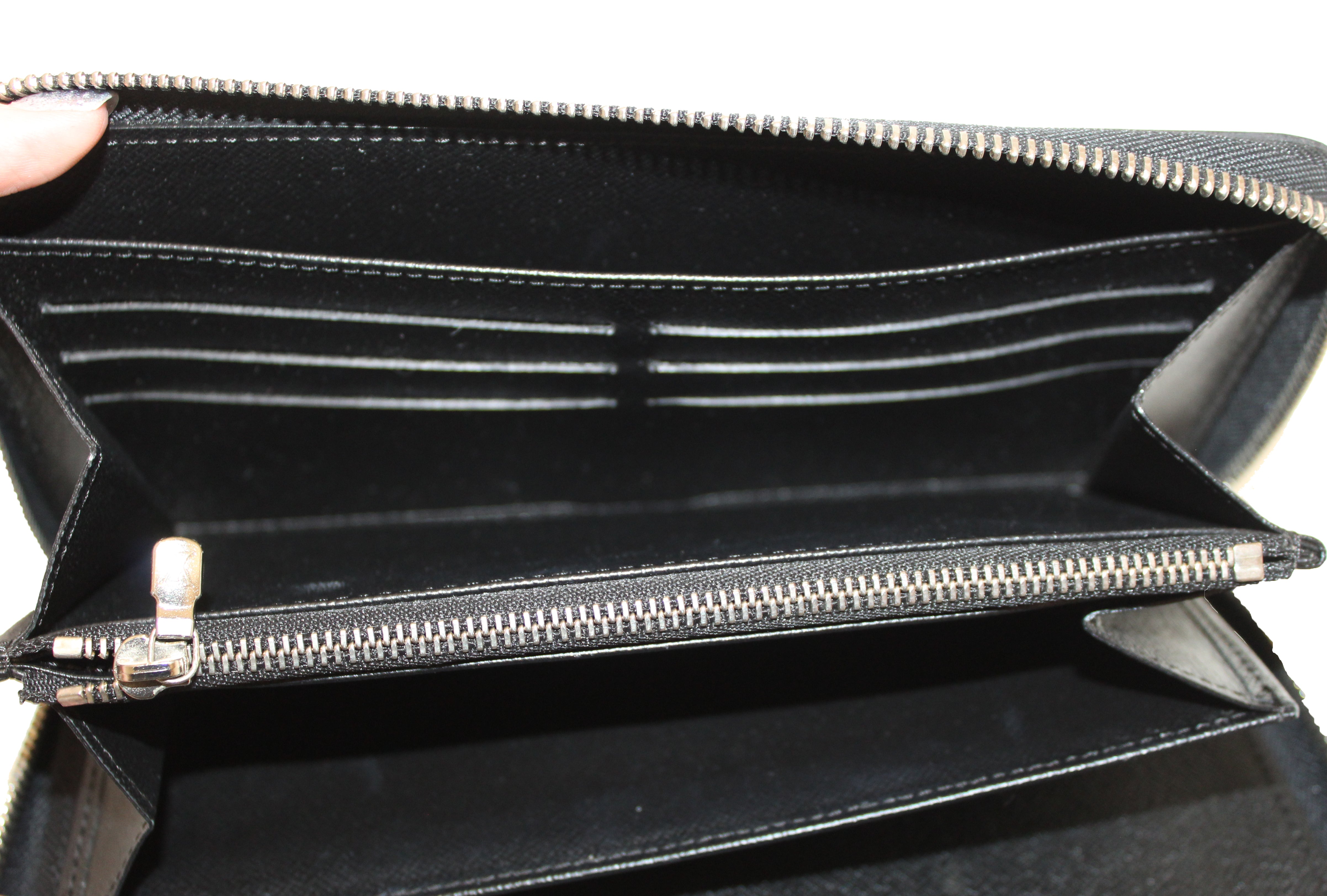 Louis Vuitton EPI Leather Zippy Organizer Wallet