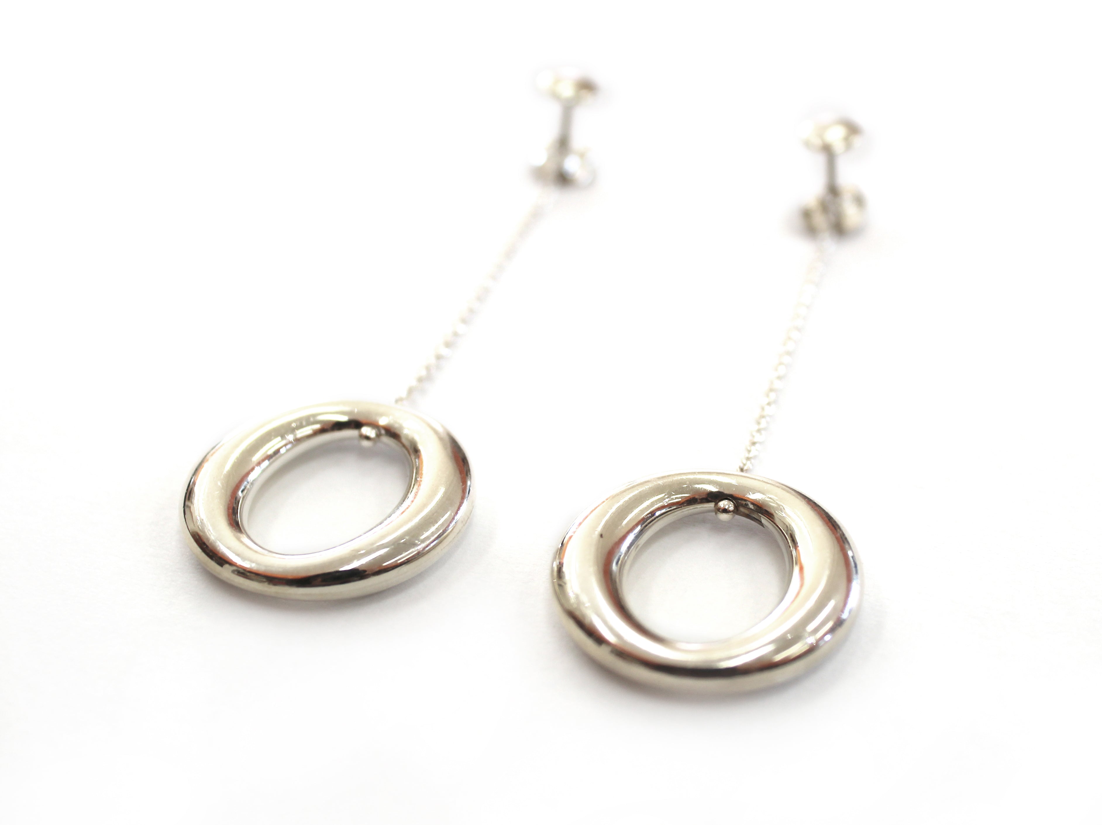 Authentic Tiffany & Co. Sterling Silver Elsa Peretti Sevillana Chain Circle Dangling Earrings