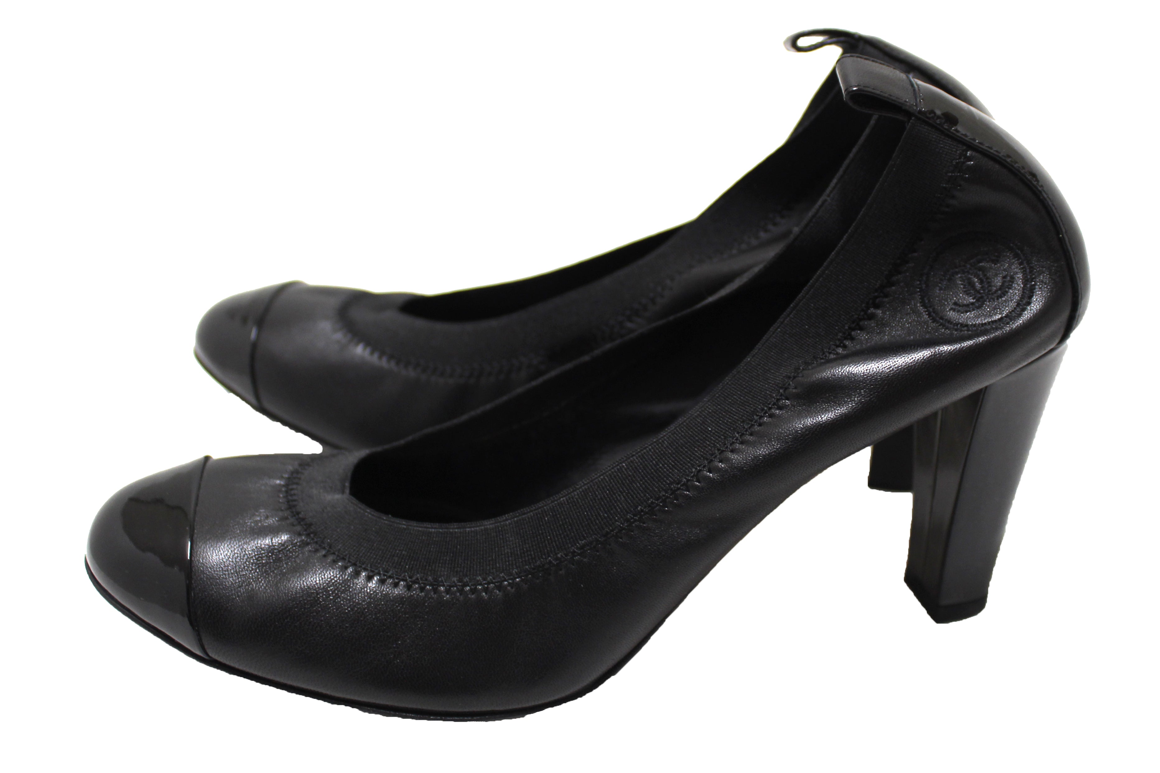 Authentic Chanel Black Leather Elastic Cap-Toe CC Scrunch Ballet Pumps Size 40.5