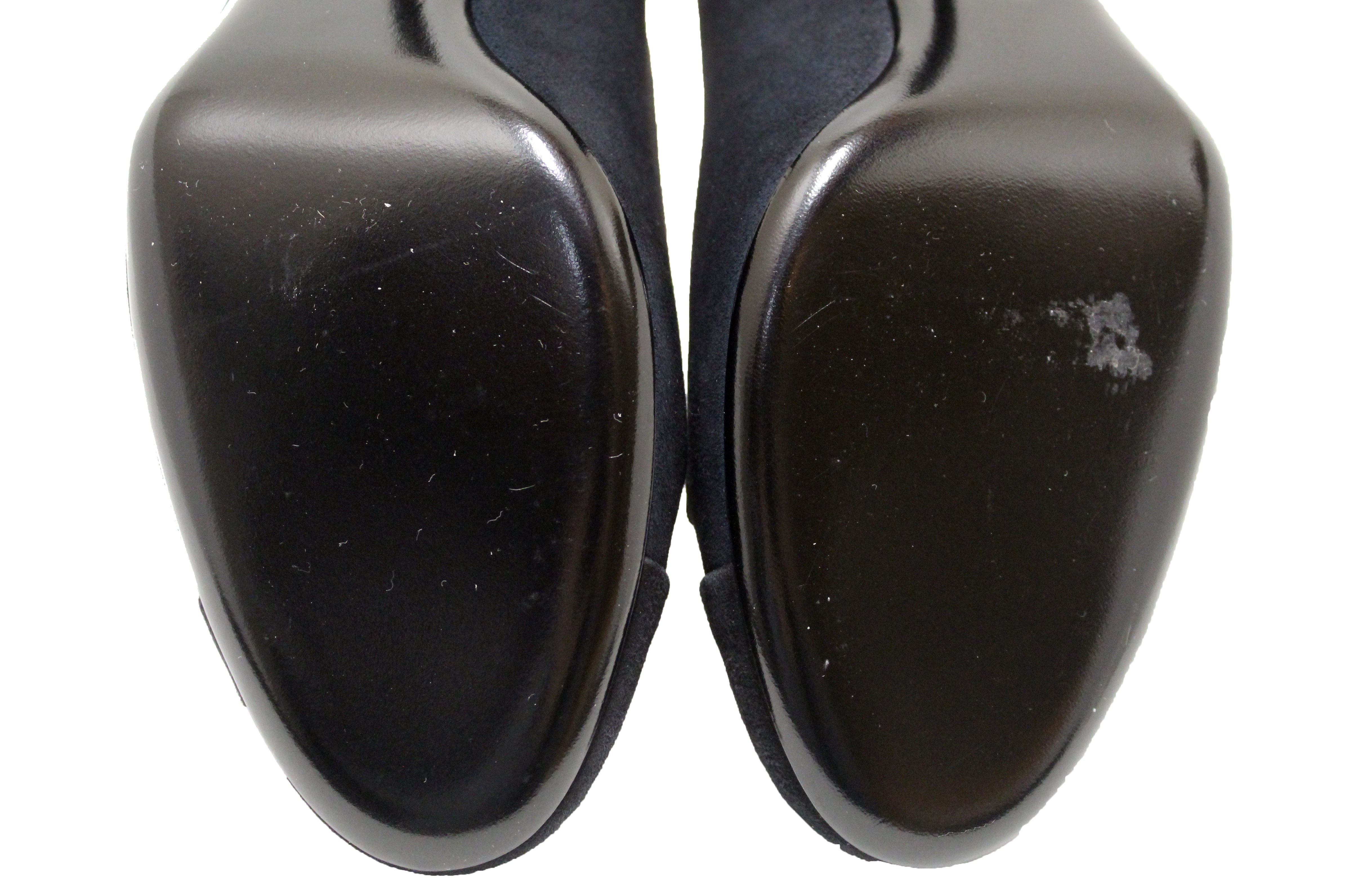 Authentic NEW Chanel Black/Navy Blue Suede Cap Toe Chain CC Pumps Size 40.5