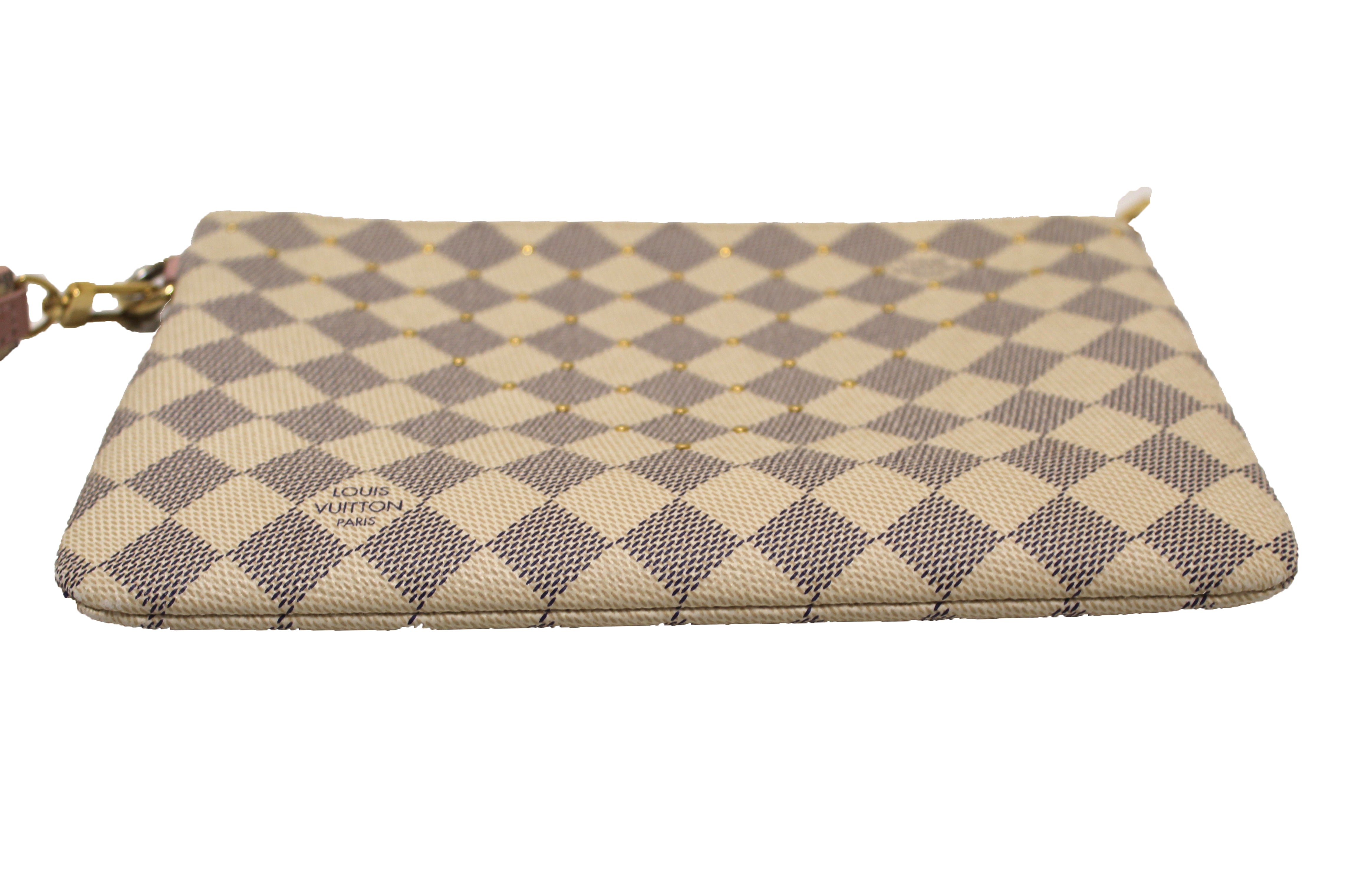 Louis Vuitton Keychain wallet in Monogrammed Damier Azur / Cream calf  leather Leather ref.113818 - Joli Closet