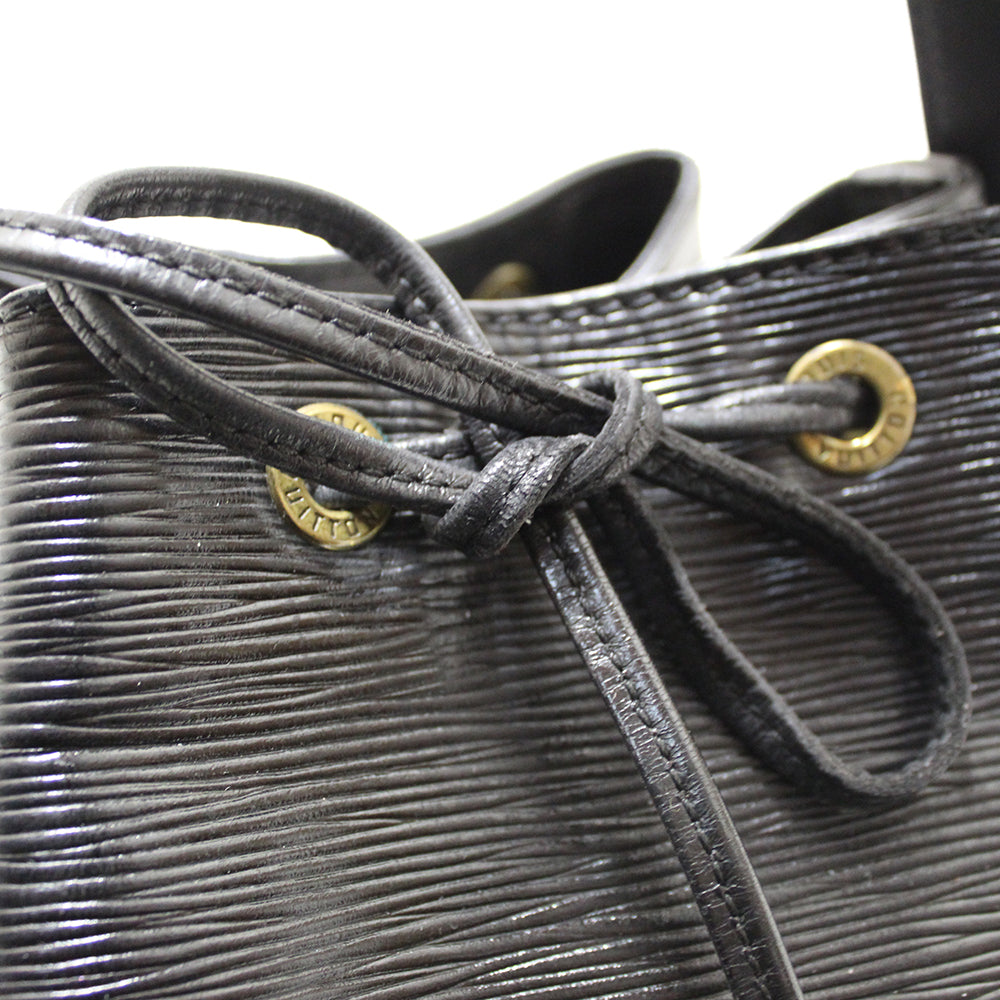 Louis Vuitton - Noe Petit in Black Epi – curatedbysol