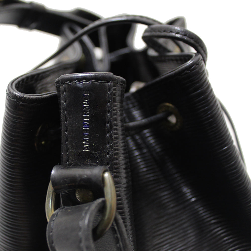 Looks New/Unused 1996 Louis Vuitton EPI Leather Petit Noe Drawstring Bucket Bag
