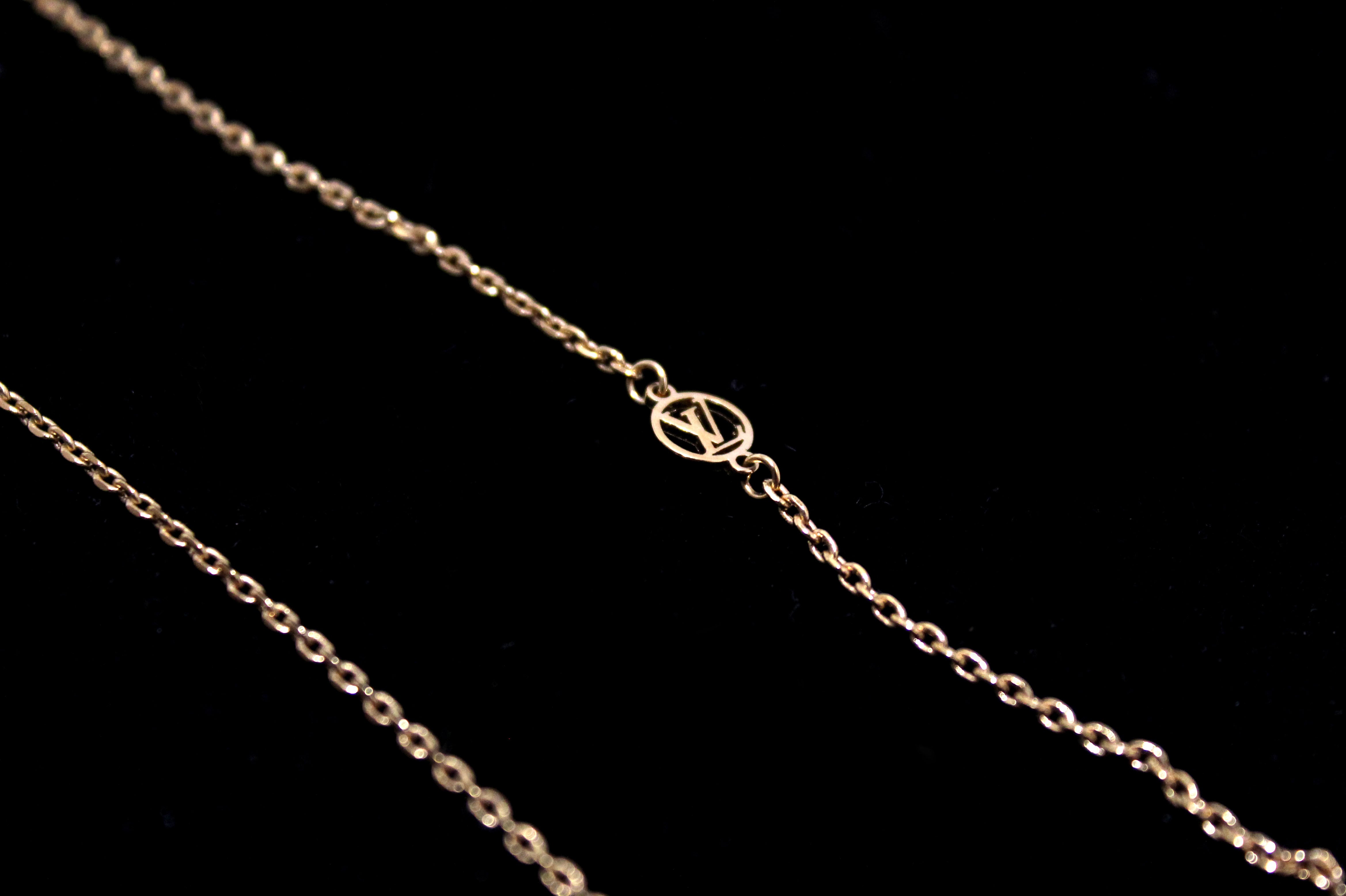 Louis Vuitton M01334 Vivienne Necklace, Gold, One Size