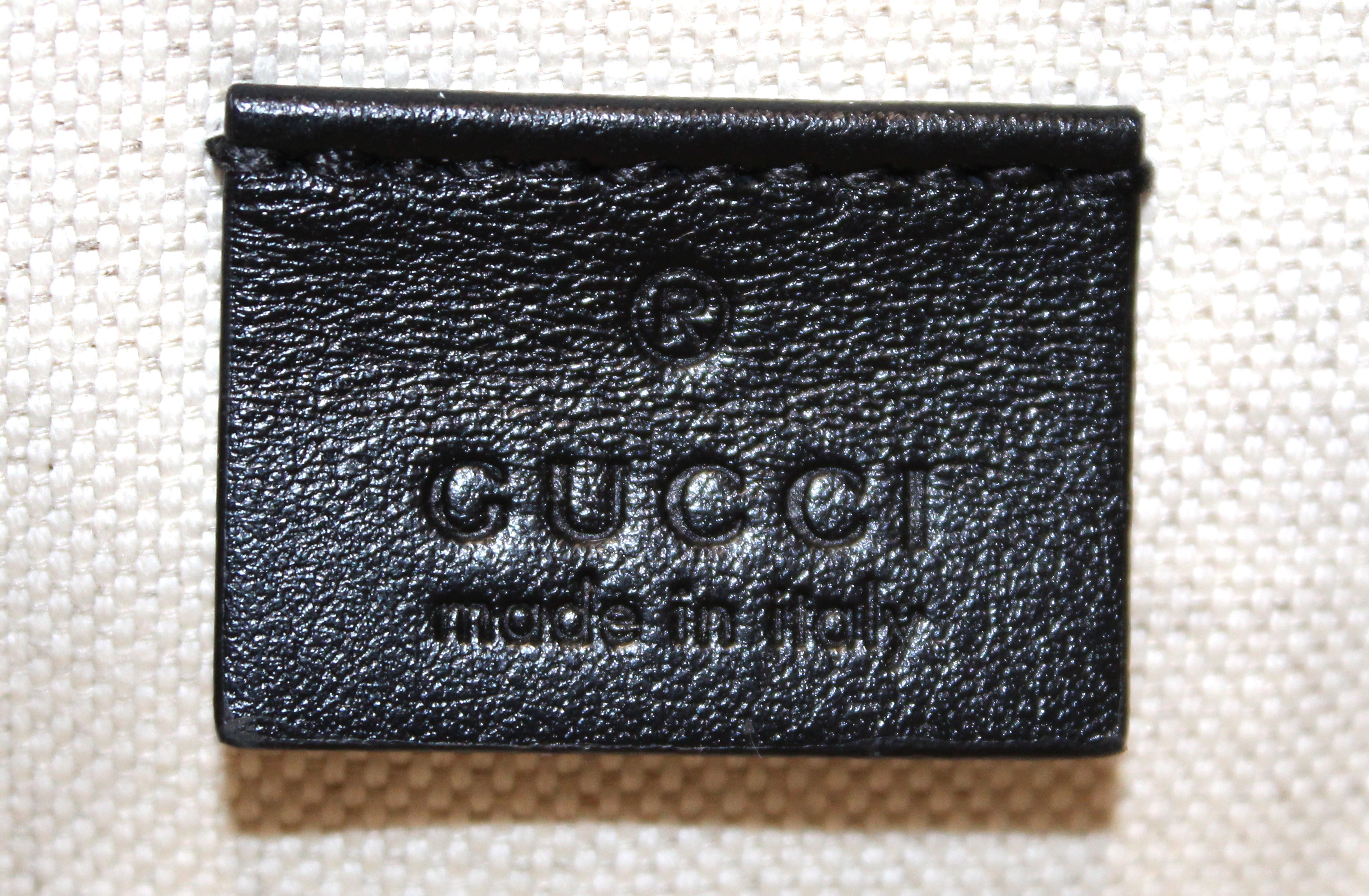 Authentic NEW Gucci GG Embossed Black Leather Belt Bag