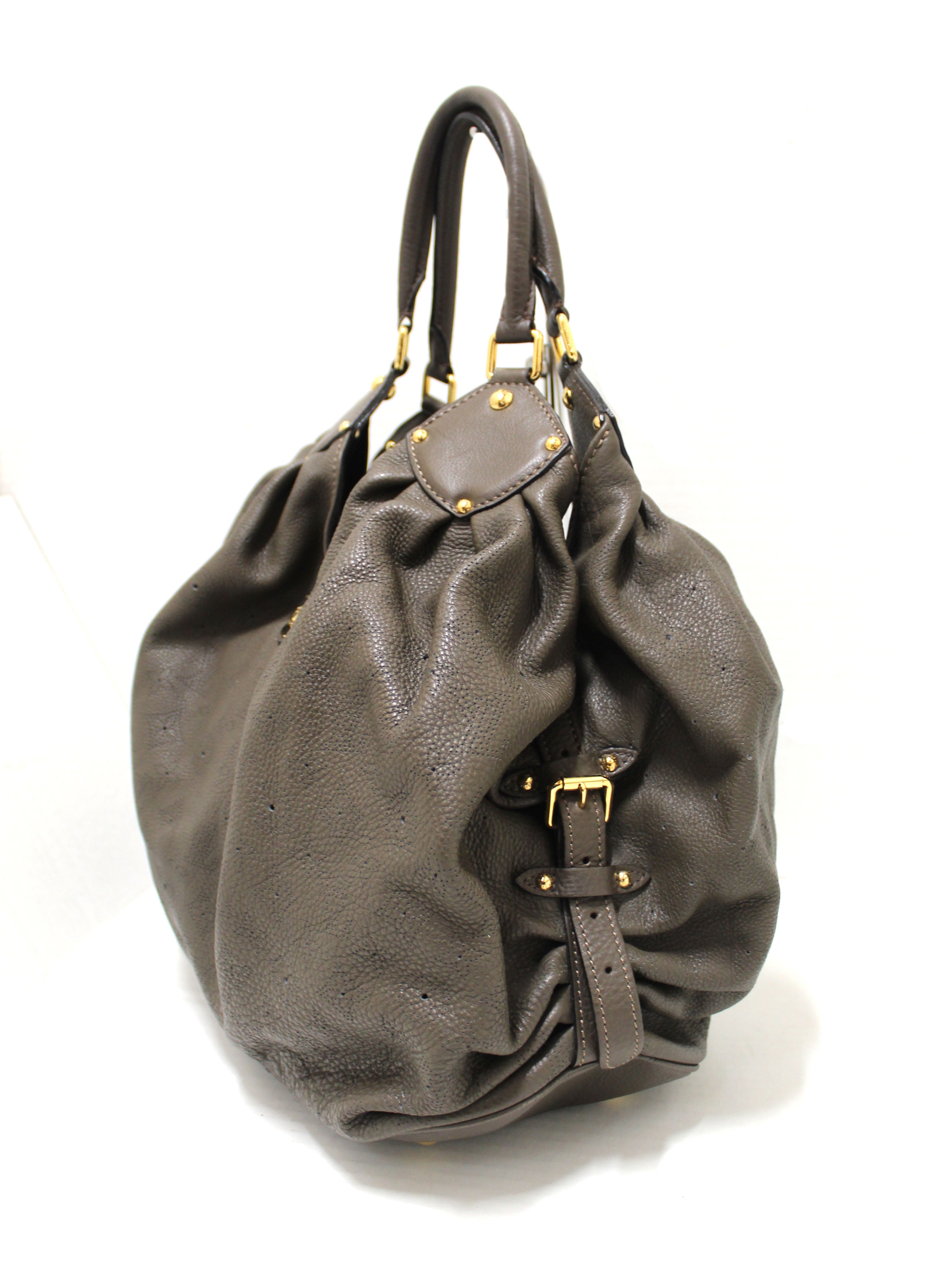 Olympe nimbus leather handbag Louis Vuitton Grey in Leather - 19536976
