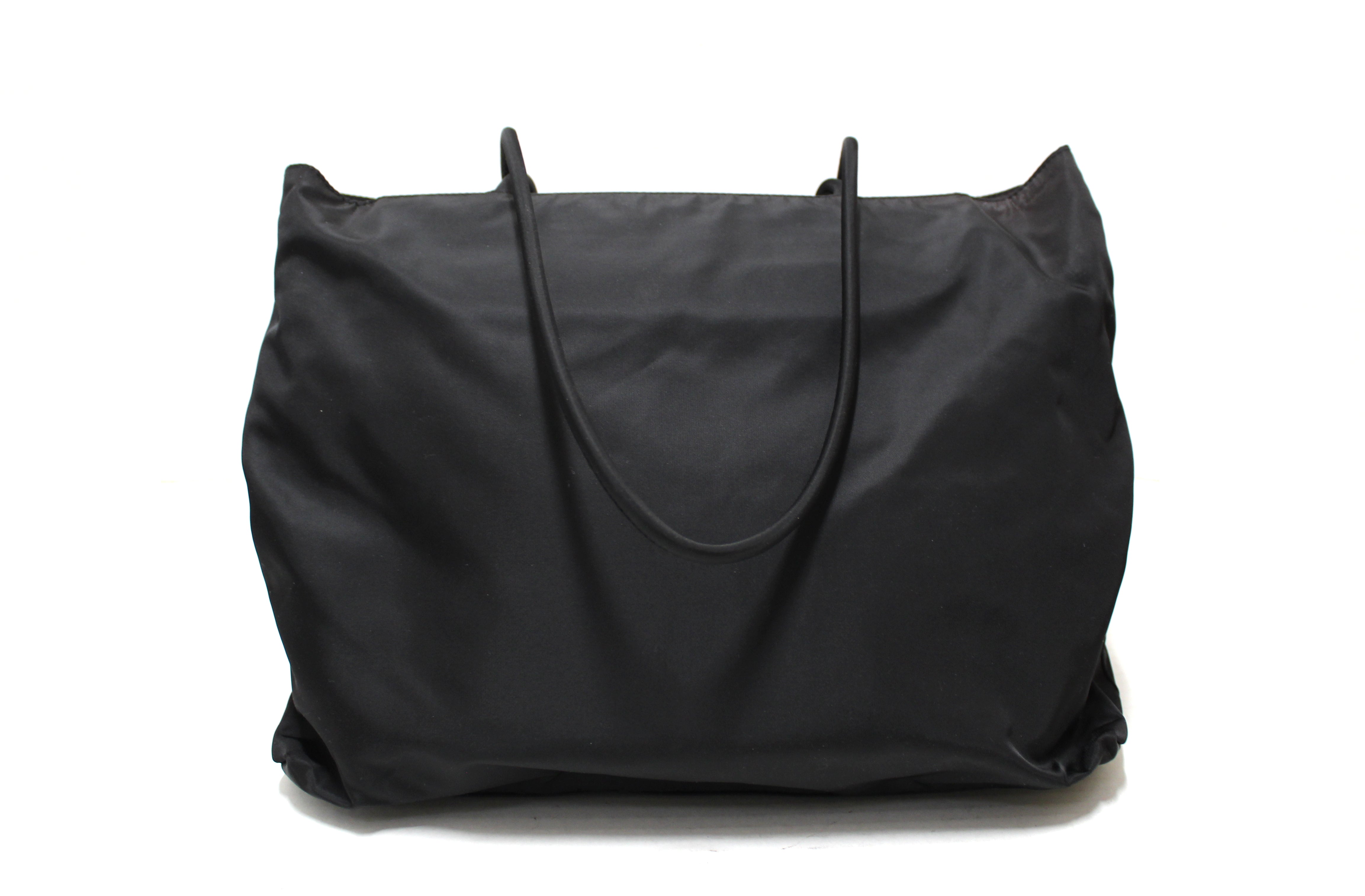 Authentic New Prada Black Nylon Tessuto Large Tote Shoulder Bag B4681