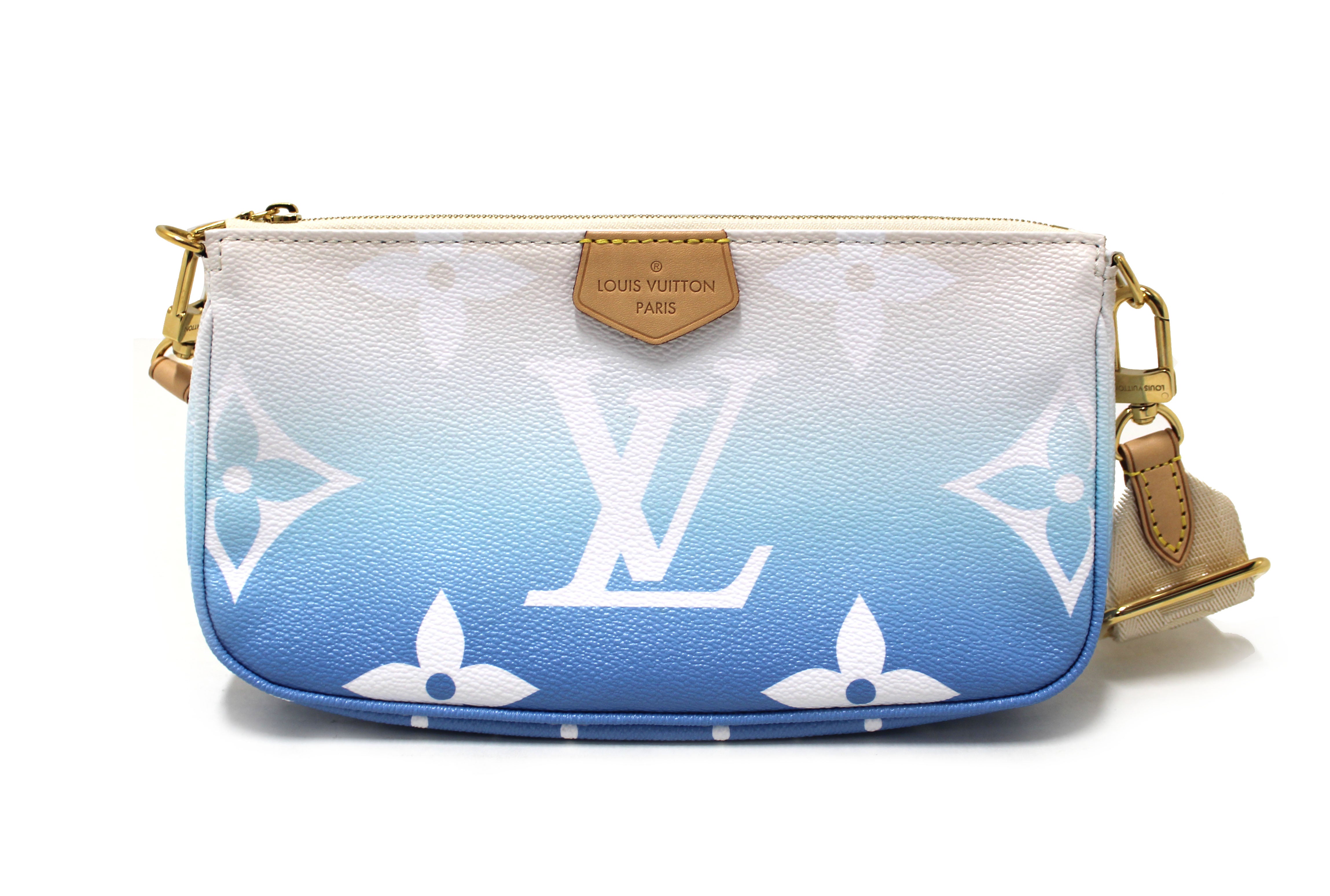 NEW Authentic Louis Vuitton Giant Monogram Summer By the Pool Blue Multi-Pochette Accessoires Bag