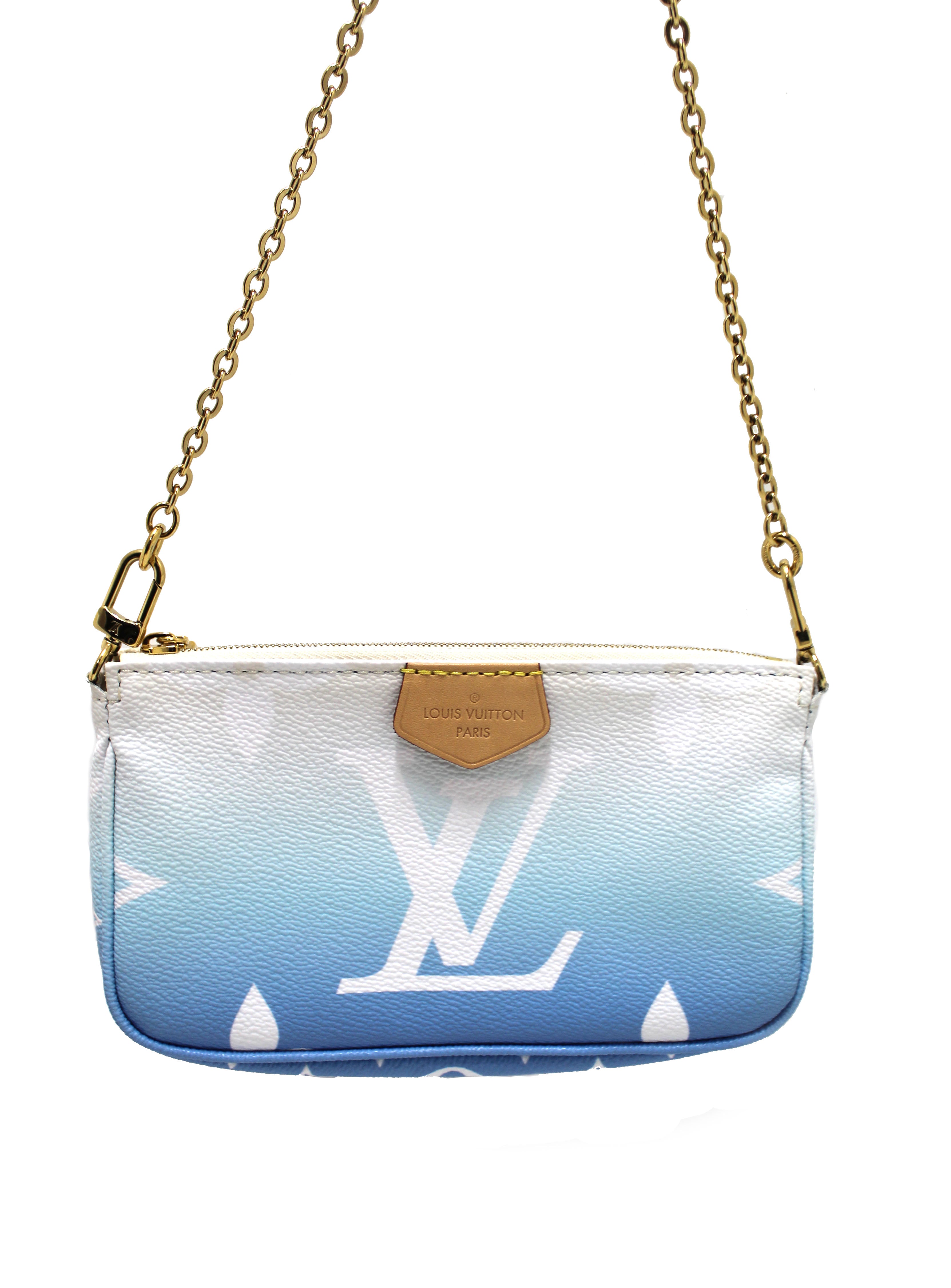 NEW Authentic Louis Vuitton Giant Monogram Summer By the Pool Blue  Multi-Pochette Accessoires Bag