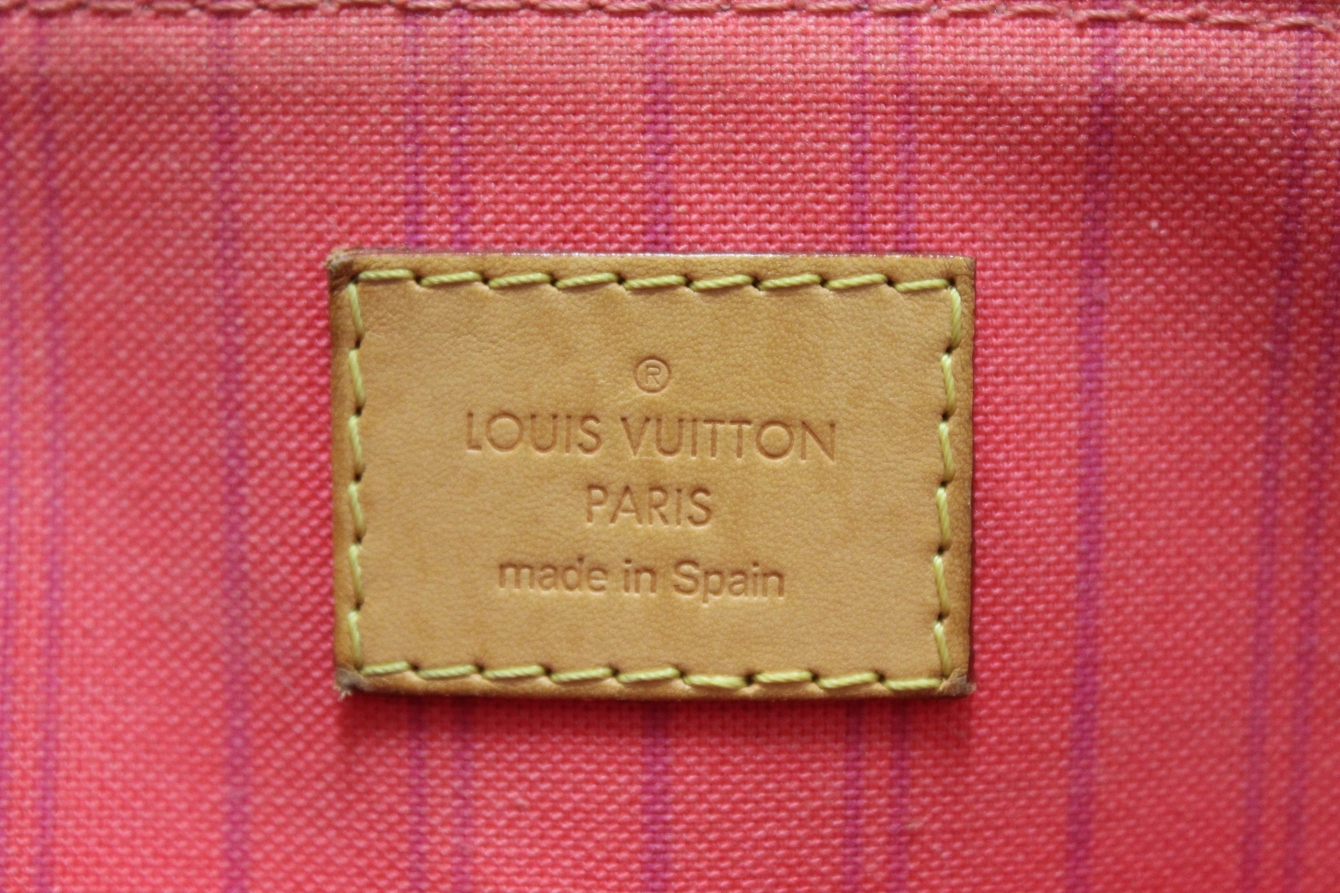 Authentic Louis Vuitton Calvi Red Canvas Messenger Bag
