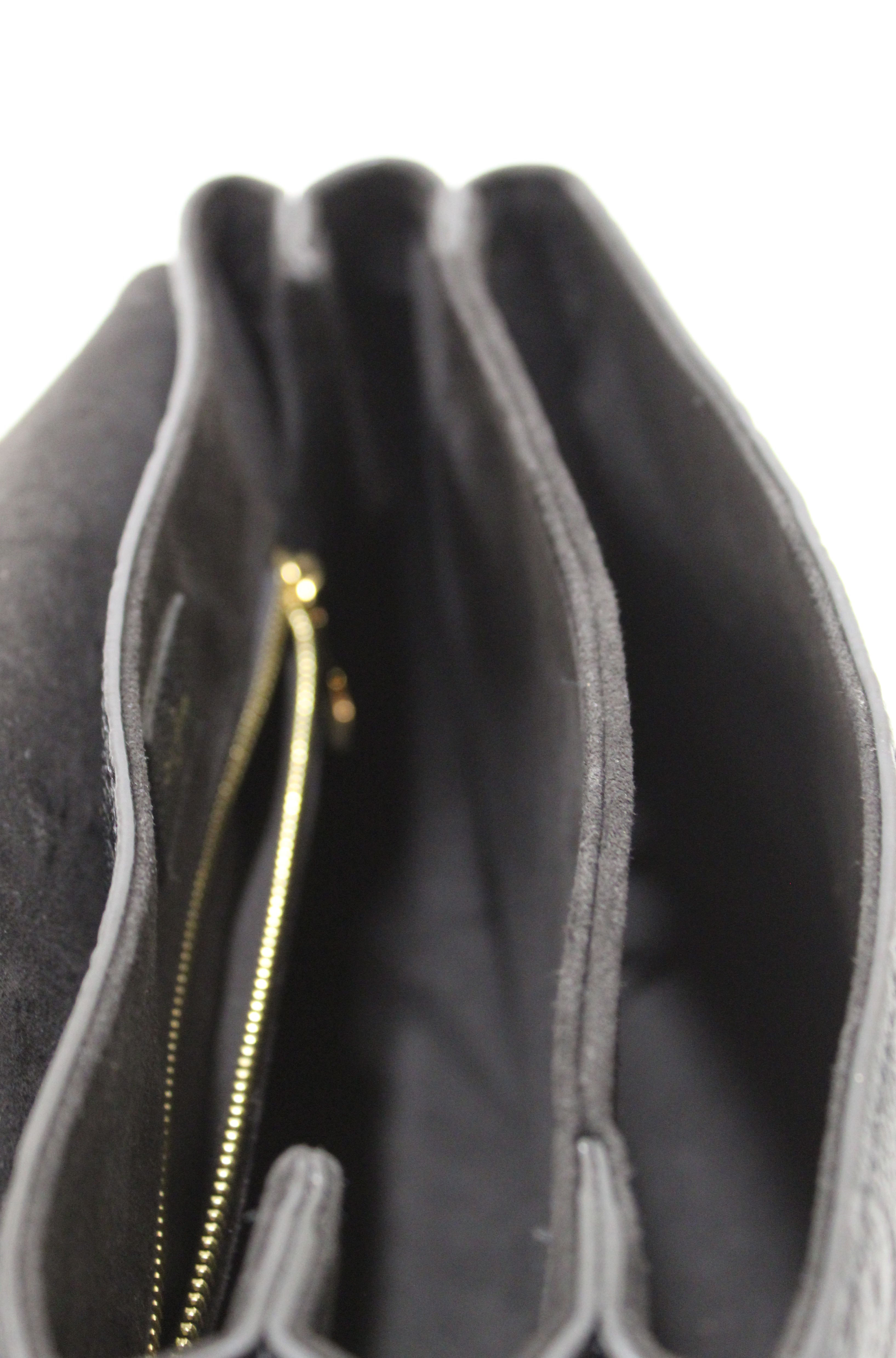 Louis Vuitton, Bags, Louis Vuitton Georges Mm Medium Empriente Leather In  Noir