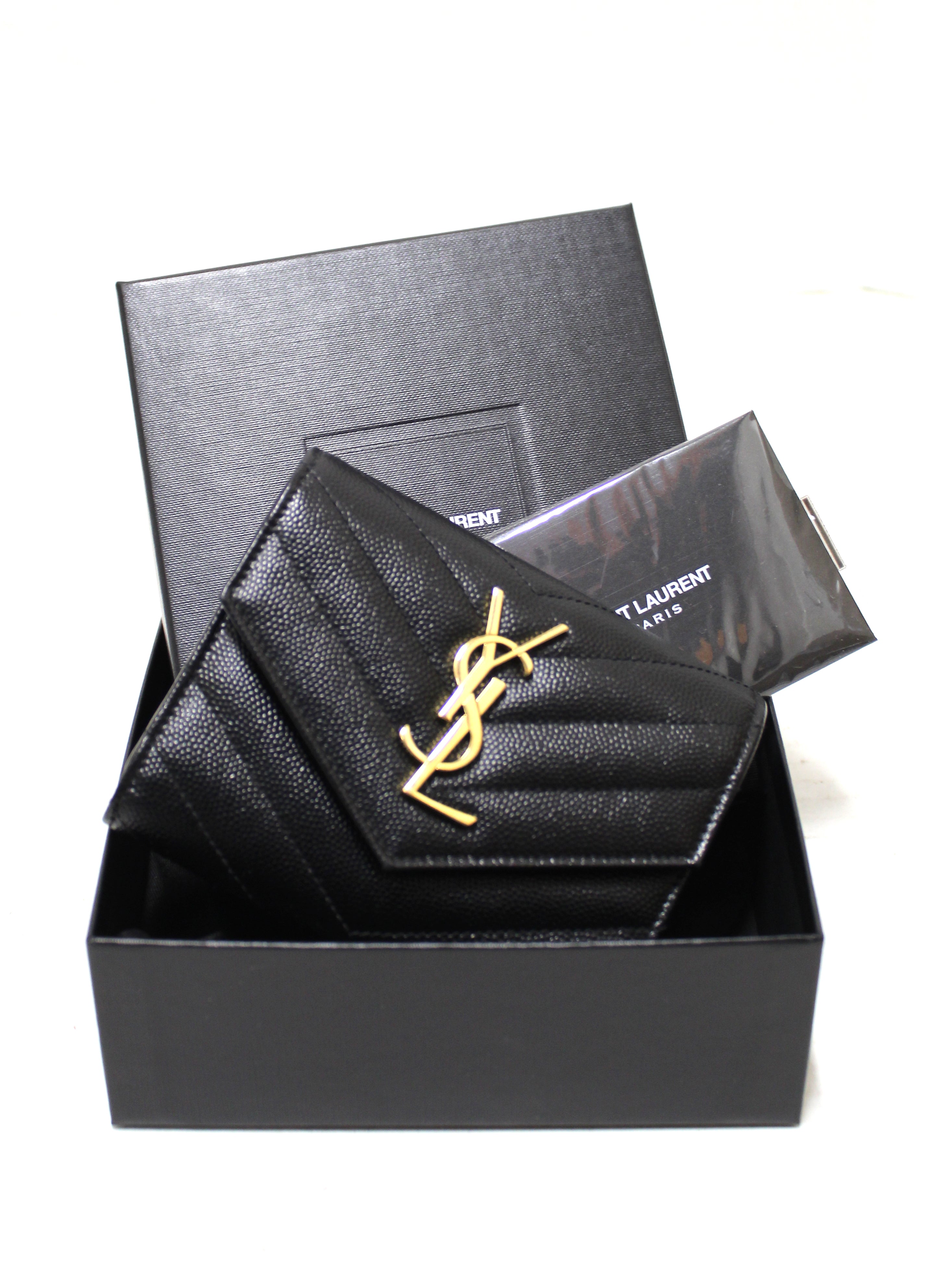 Authentic Yves Saint Laurent Black Monogram Small Grain de Poudre Tri-Fold Wallet